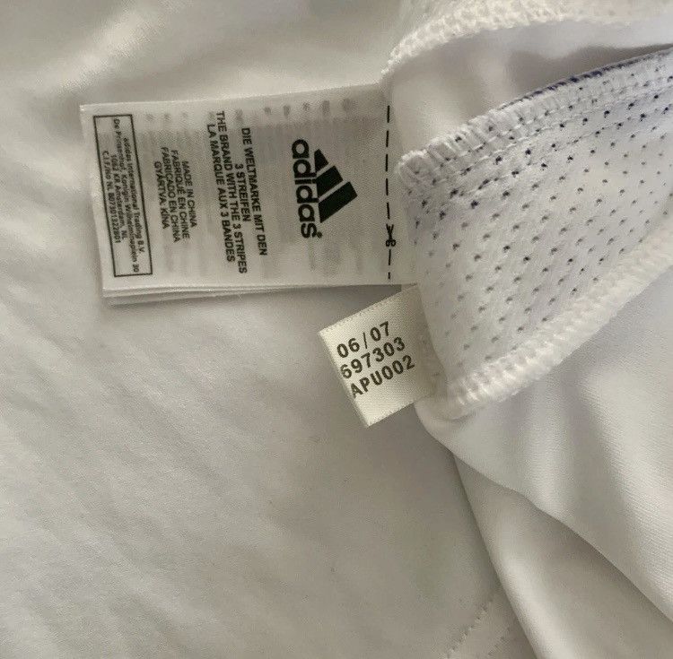 Adidas Jersey cannavaro real madrid Size US S / EU 44-46 / 1 - 9 Thumbnail