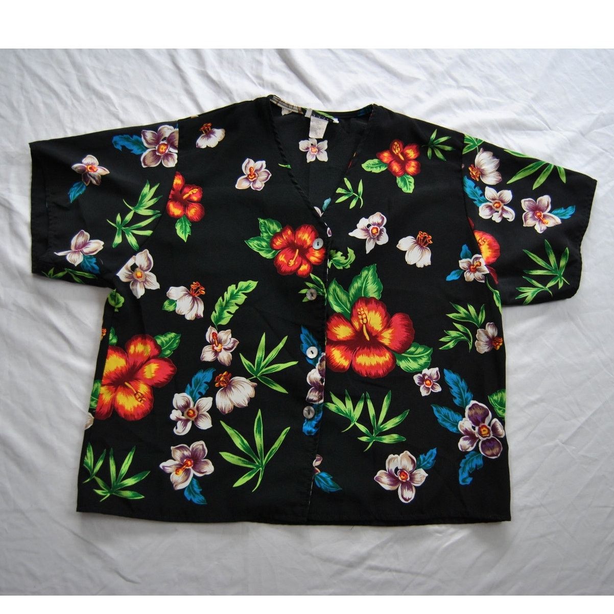 Other Promises Promises Hawaiian Button Down Shirt Size XL / US 12-14 / IT 48-50 - 1 Thumbnail