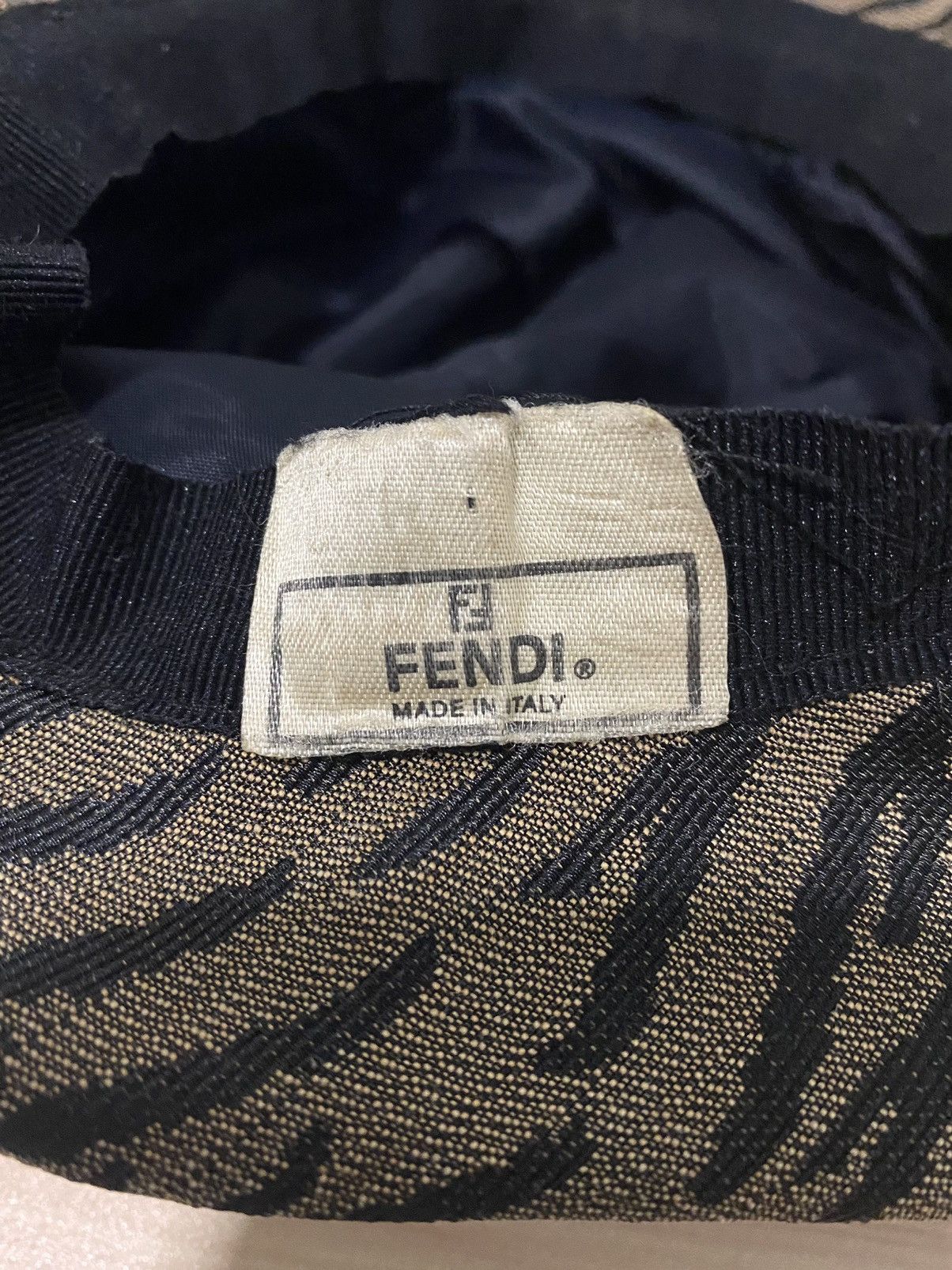 Fendi Vintage Fendi Zebra Stripes Bucket Hat Size ONE SIZE - 8 Thumbnail