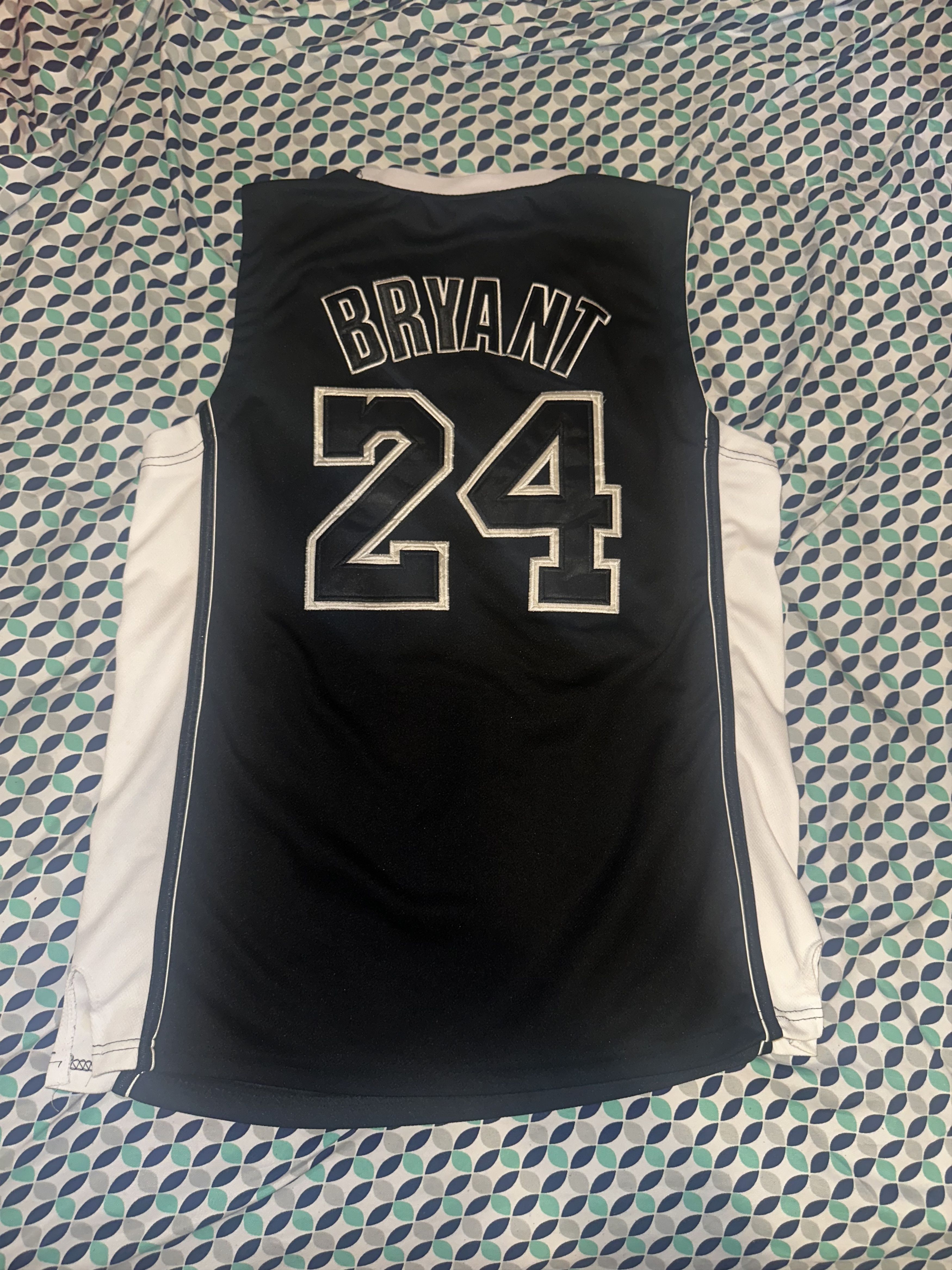 Adidas Adidas Authentic Kobe Bryant Los Angeles Lakers jersey Size US S / EU 44-46 / 1 - 2 Thumbnail