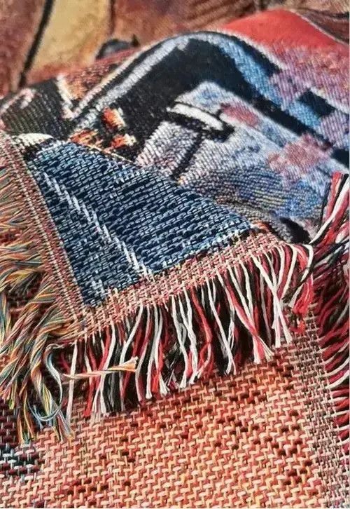 VIBE Handmade Chainsaw Man Throw Towel Woven Blanket Size ONE SIZE - 4 Thumbnail