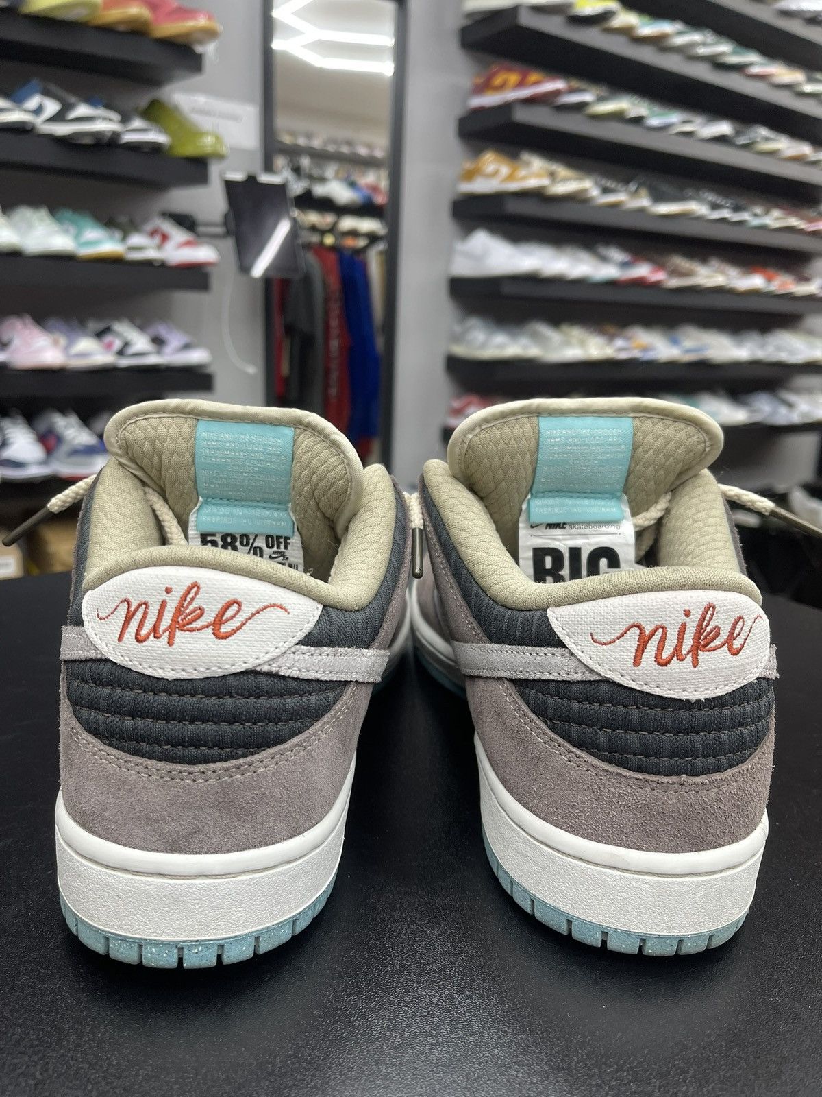 Nike Size 11.5 - Nike Dunk Low SB Big Money Savings Size US 11.5 / EU 44-45 - 4 Thumbnail