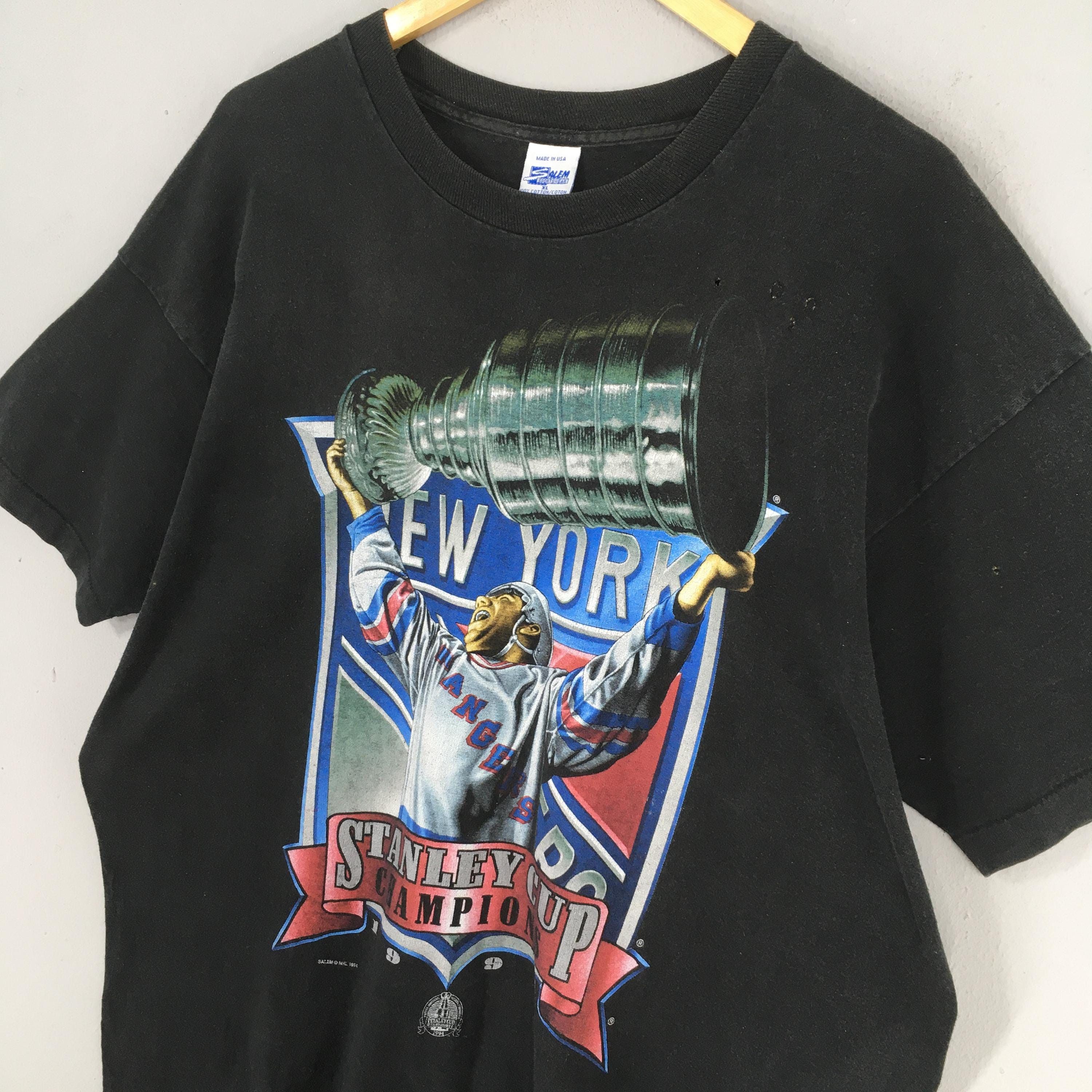 NHL Vintage 90s New York Rangers NHL Black T shirt XLarge Size US XL / EU 56 / 4 - 3 Thumbnail