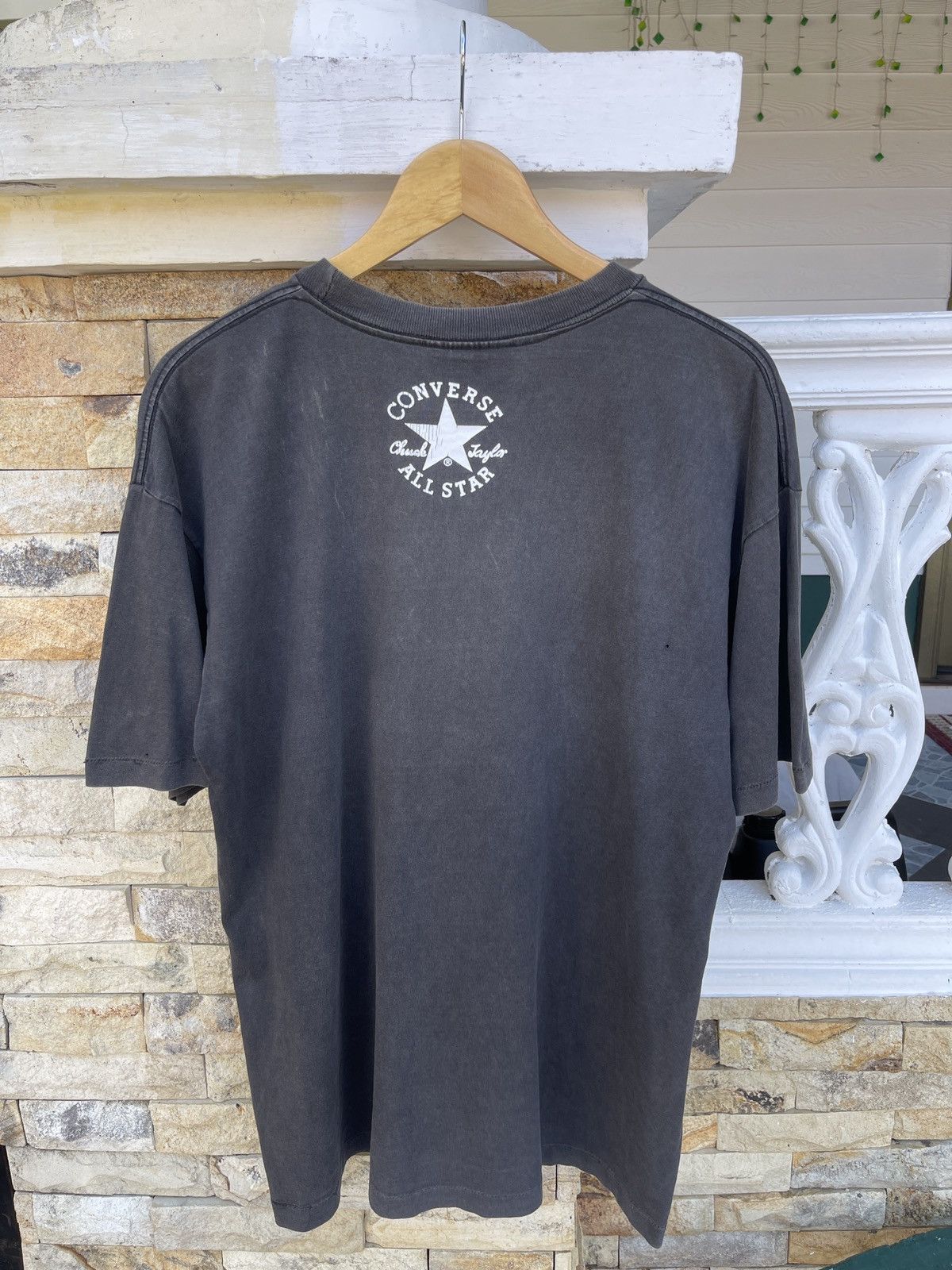 Converse × Vintage Last Drop🔥Rare🔥Sun Faded Vintage 90s CONVERSE T-Shirt Size US L / EU 52-54 / 3 - 4 Thumbnail