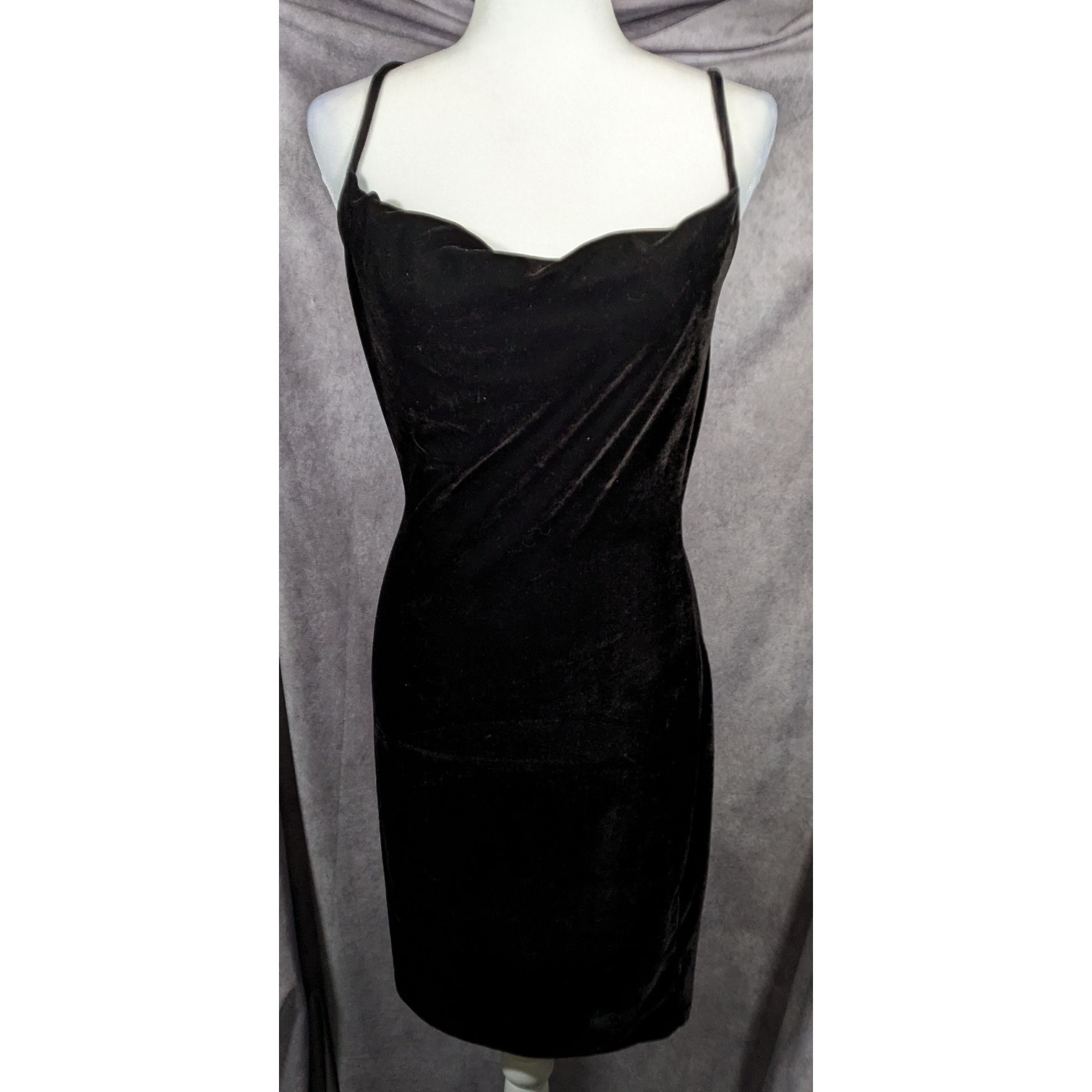 Other Iris Gothic Black Stretch Velvet Cross Back Mini Dress Size Size M / US 6-8 / IT 42-44 - 1 Thumbnail