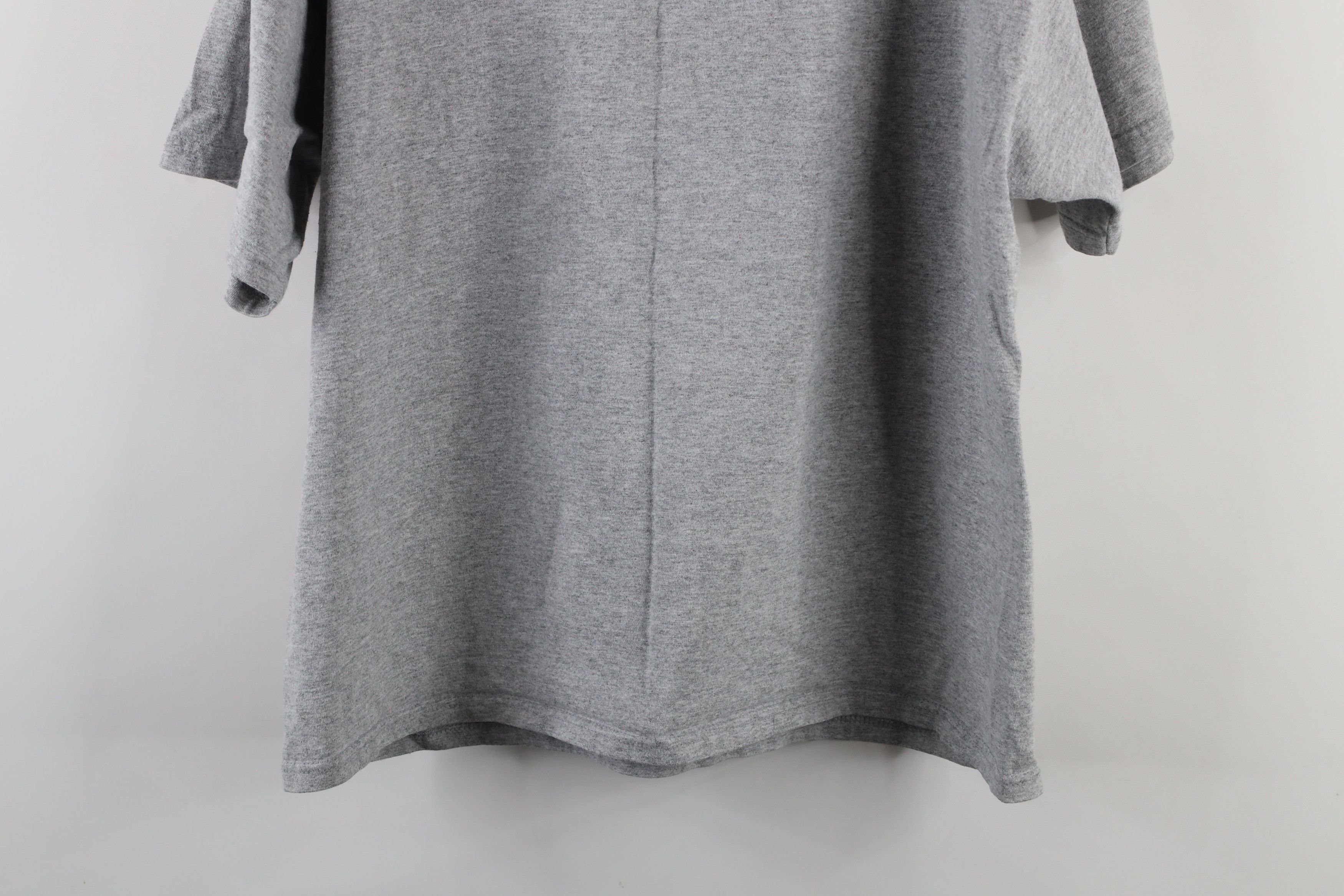 Vintage Vintage 90s Streetwear Heavyweight Short Sleeve T-Shirt Gray Size US L / EU 52-54 / 3 - 8 Thumbnail