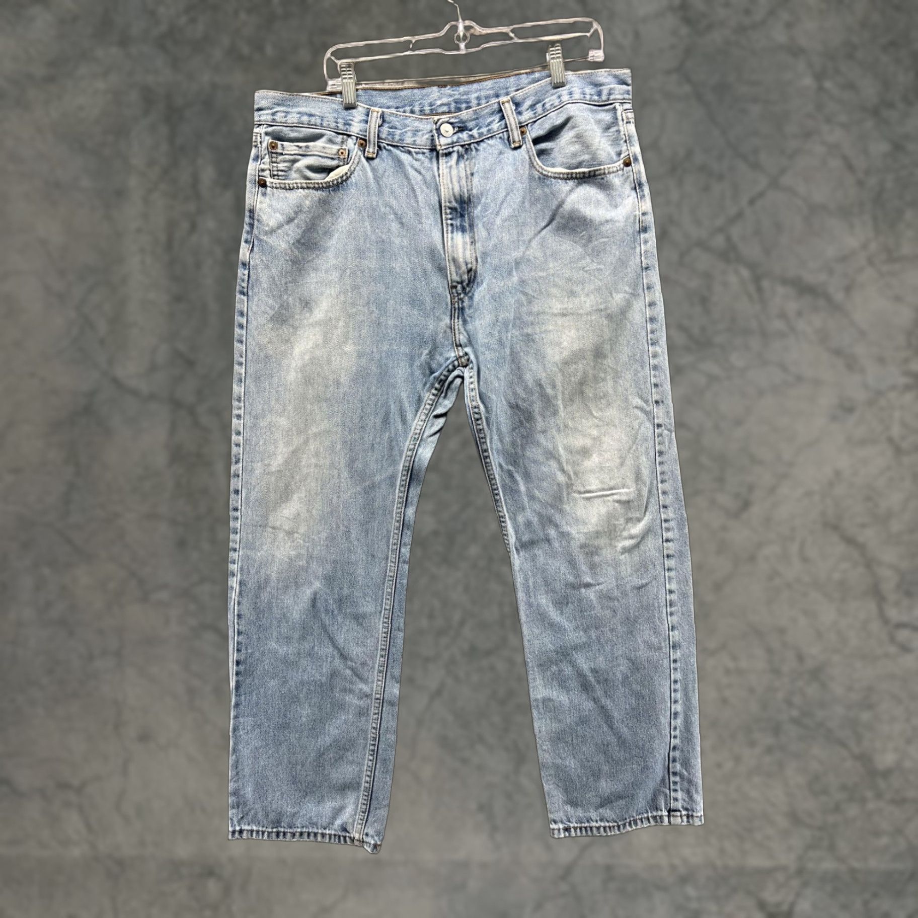 Levi's Levis 505 Jeans Mens 38x30 Blue Regular Fit Straight Denim Light Wash Jeans Size US 38 / EU 54 - 1 Thumbnail