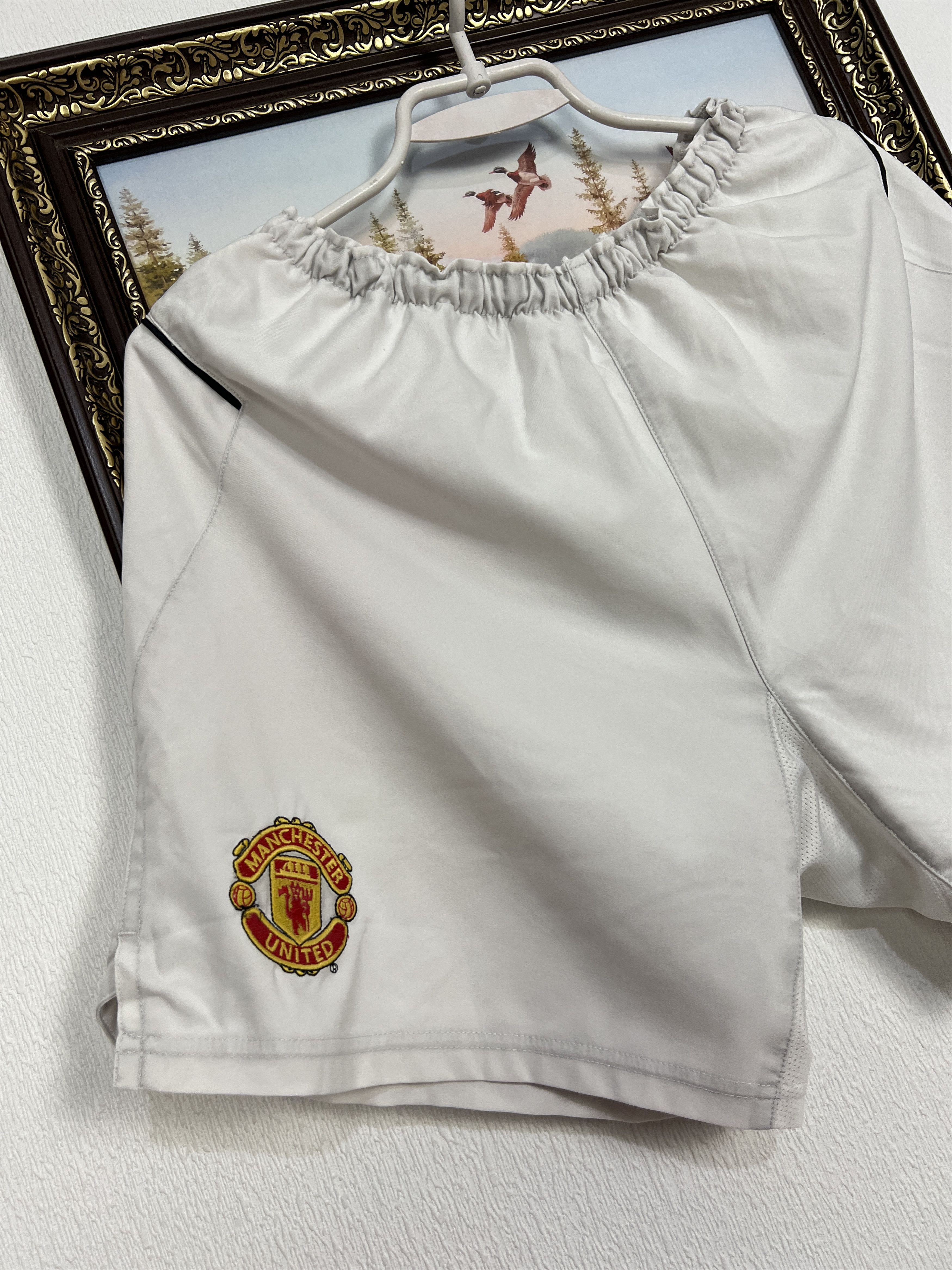 Nike Vintage Manchester United Football Shorts Soccer Athletic Size US 30 / EU 46 - 3 Thumbnail