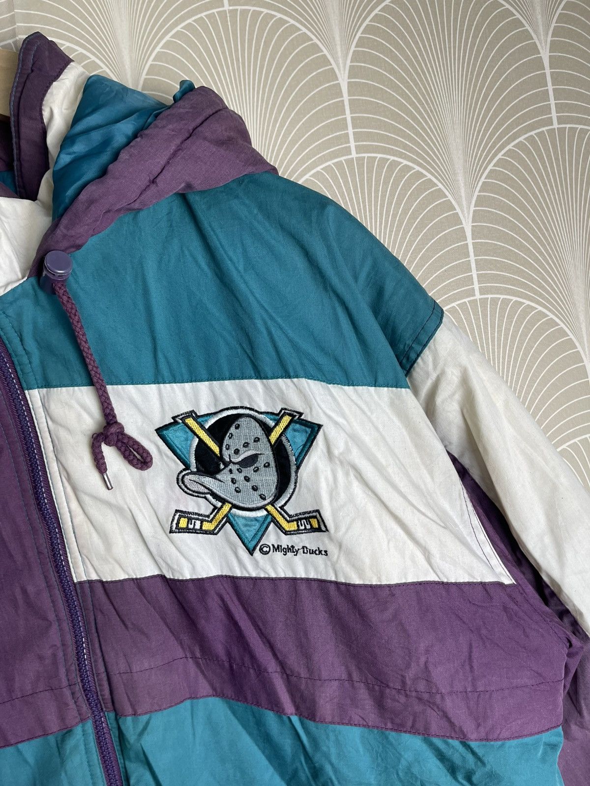 NHL 90s THE MIGHTY DUCKS HOODIE ZIPPER JACKET RARE Size US M / EU 48-50 / 2 - 10 Thumbnail