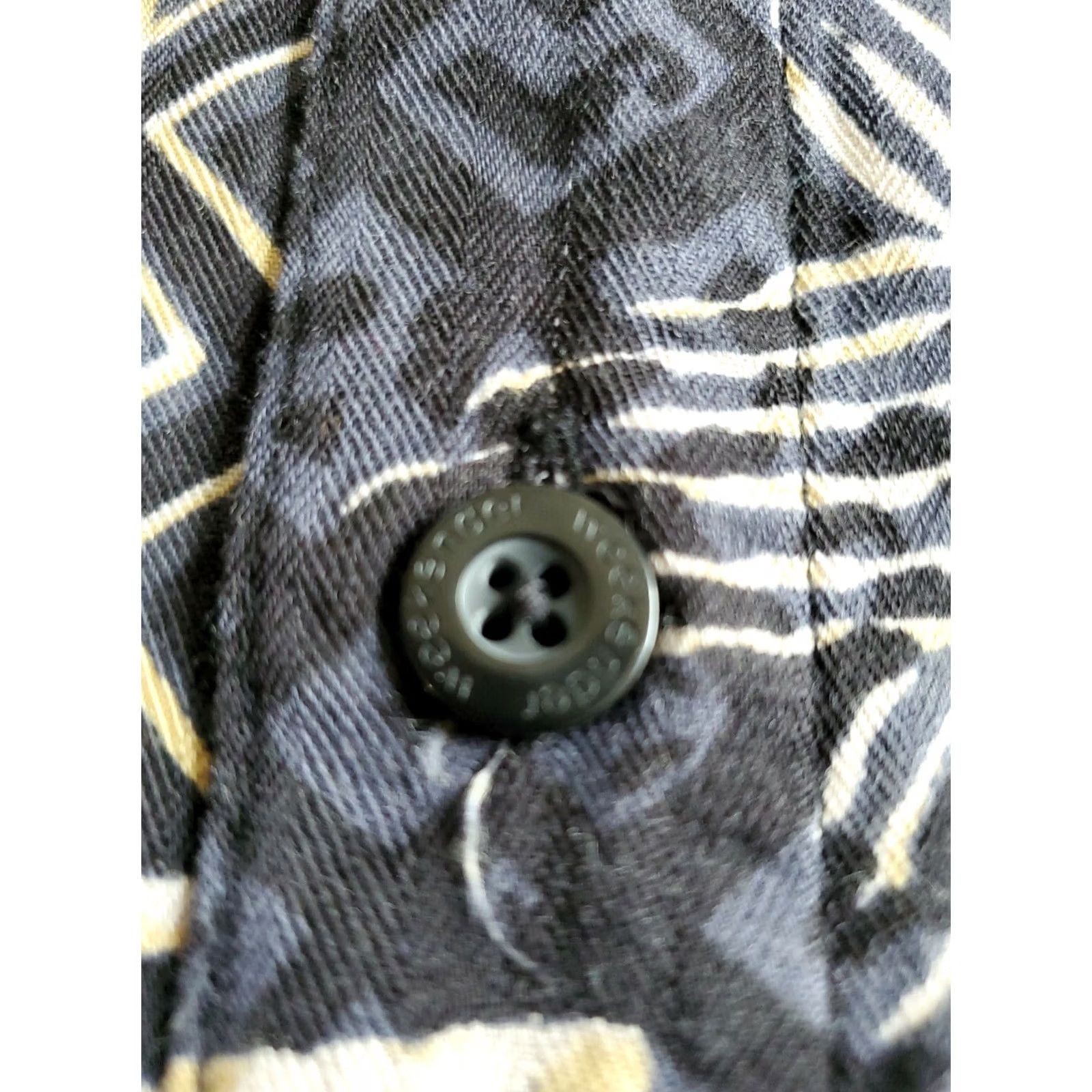 ALOHAS VINTAGE Weekender Casual Aloha Hawaiian Shirt XL Men Button-Up Short Sleeve Black 55% Cotton 45% Rayon Limited Edition Size US XL / EU 56 / 4 - 7 Thumbnail