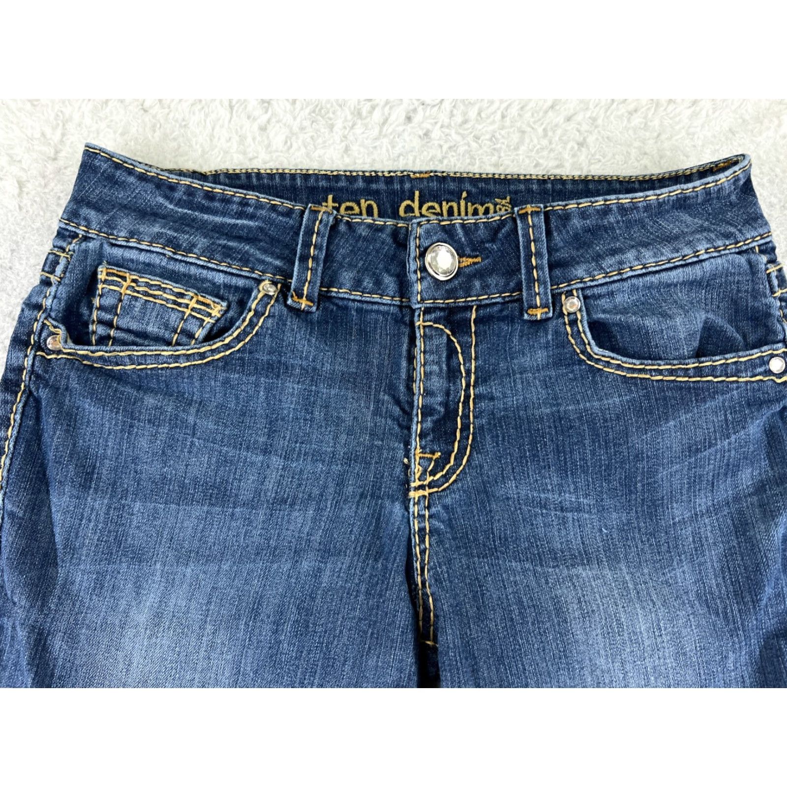 Vintage Ten Denim Jeans Womens Bootcut Low Rise 26x31 Blue Cotton Blend Embroidered Distressed 5-Pocket Denim N/A Size 28" / US 6 / IT 42 - 4 Thumbnail