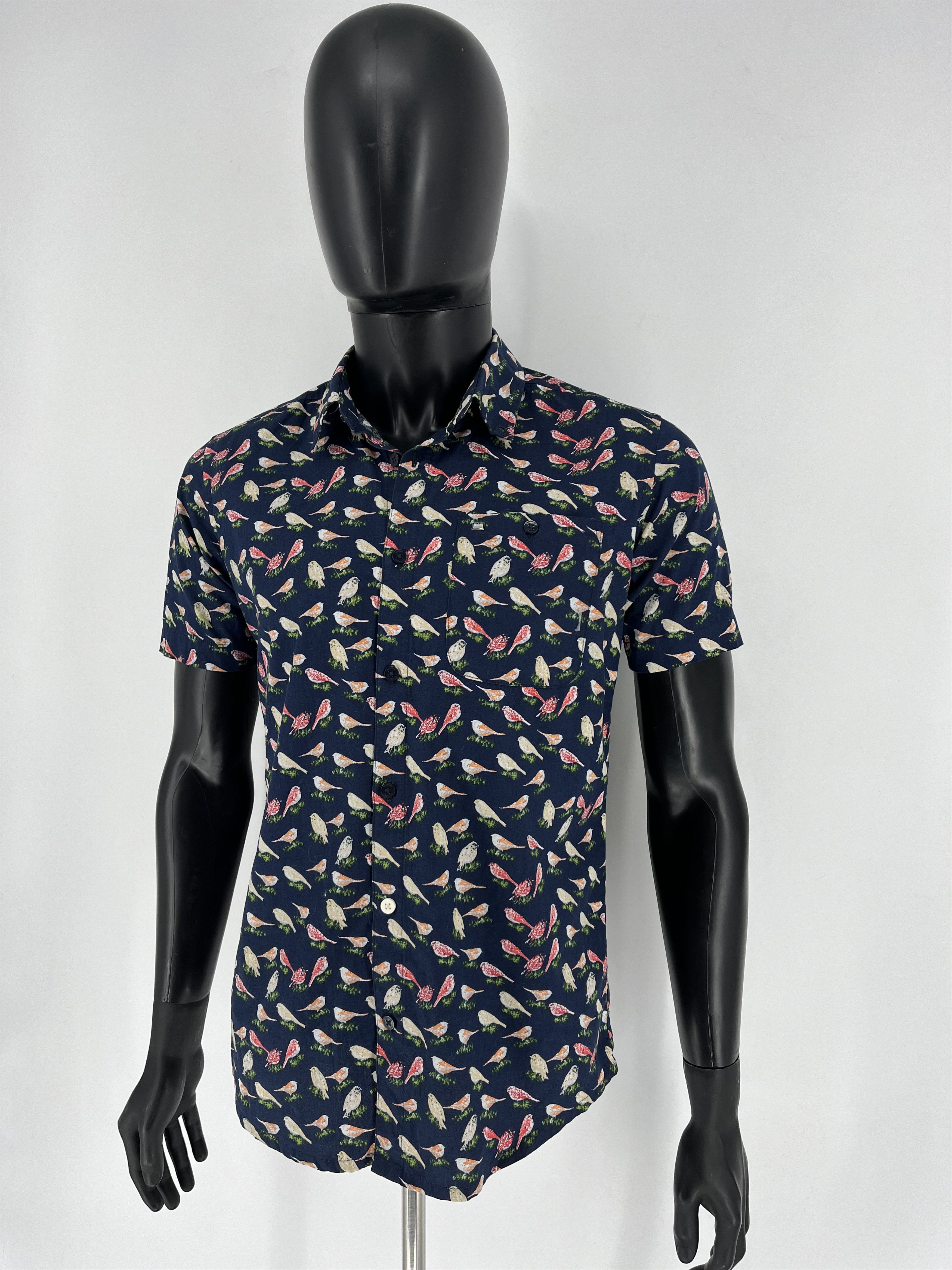 Weekend Offender Weekend Offender Cotton Bird Short Sleeve Shirt Size US S / EU 44-46 / 1 - 9 Thumbnail
