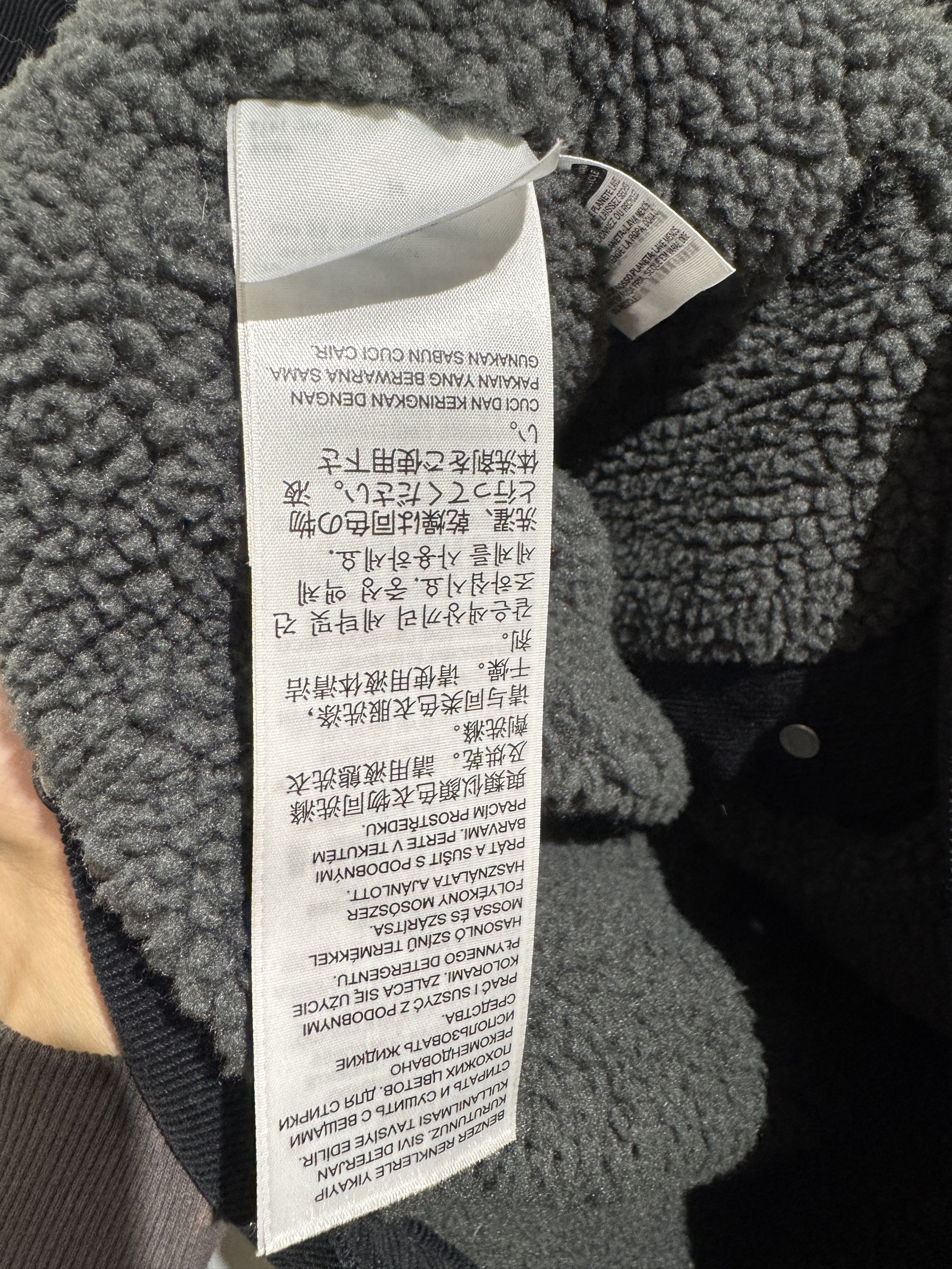Levi's Levi’s Sherpa Trucker Jacket – Black Corduroy Size US M / EU 48-50 / 2 - 5 Thumbnail