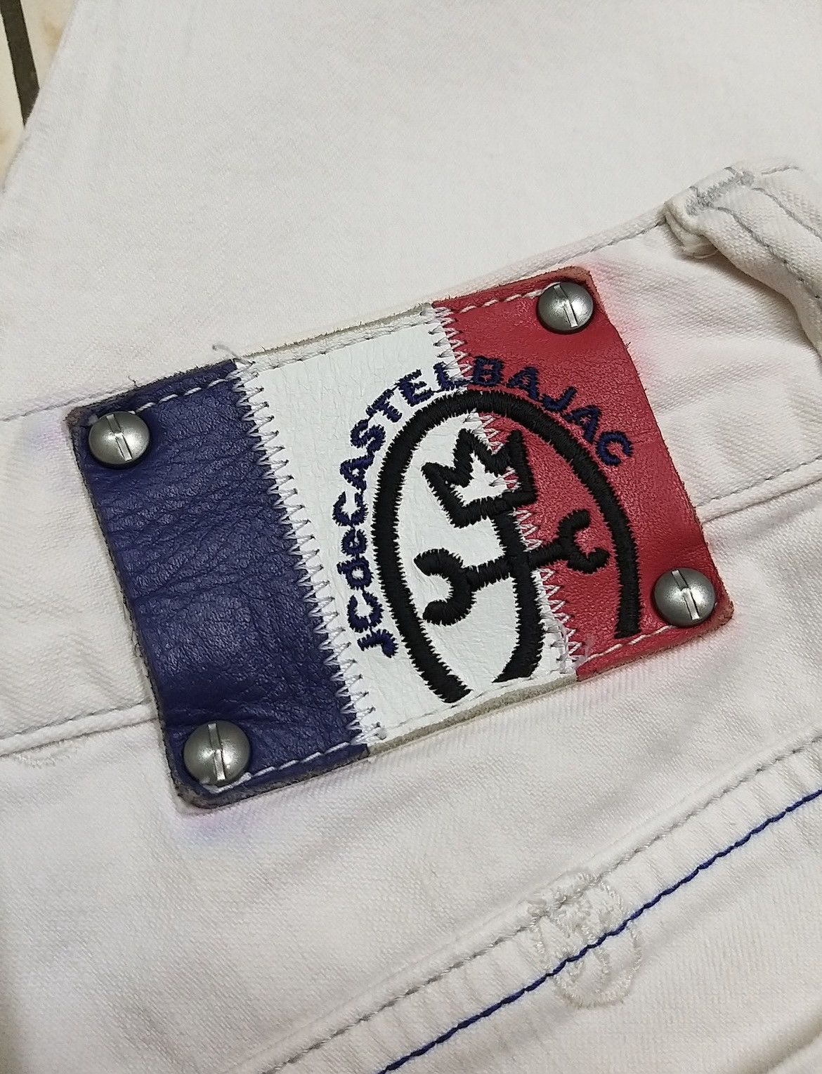 Disney × Jean Charles De Castelbajac JEAN CHARLES DE CASTELBAJAC EMBROIDERY LOGO 3/4 DENIM PANT Size US 30 / EU 46 - 8 Thumbnail