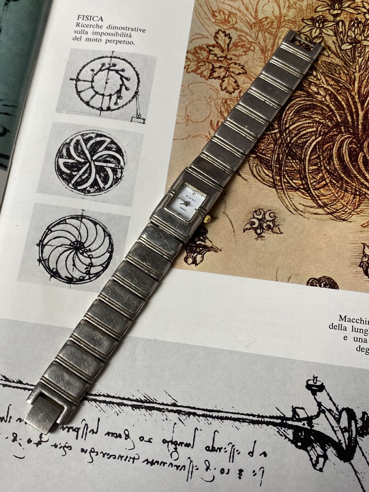 Japanese Brand Vintage Brian Stil Ladies Watch Silver Square Retro Rare Size ONE SIZE - 1 Thumbnail