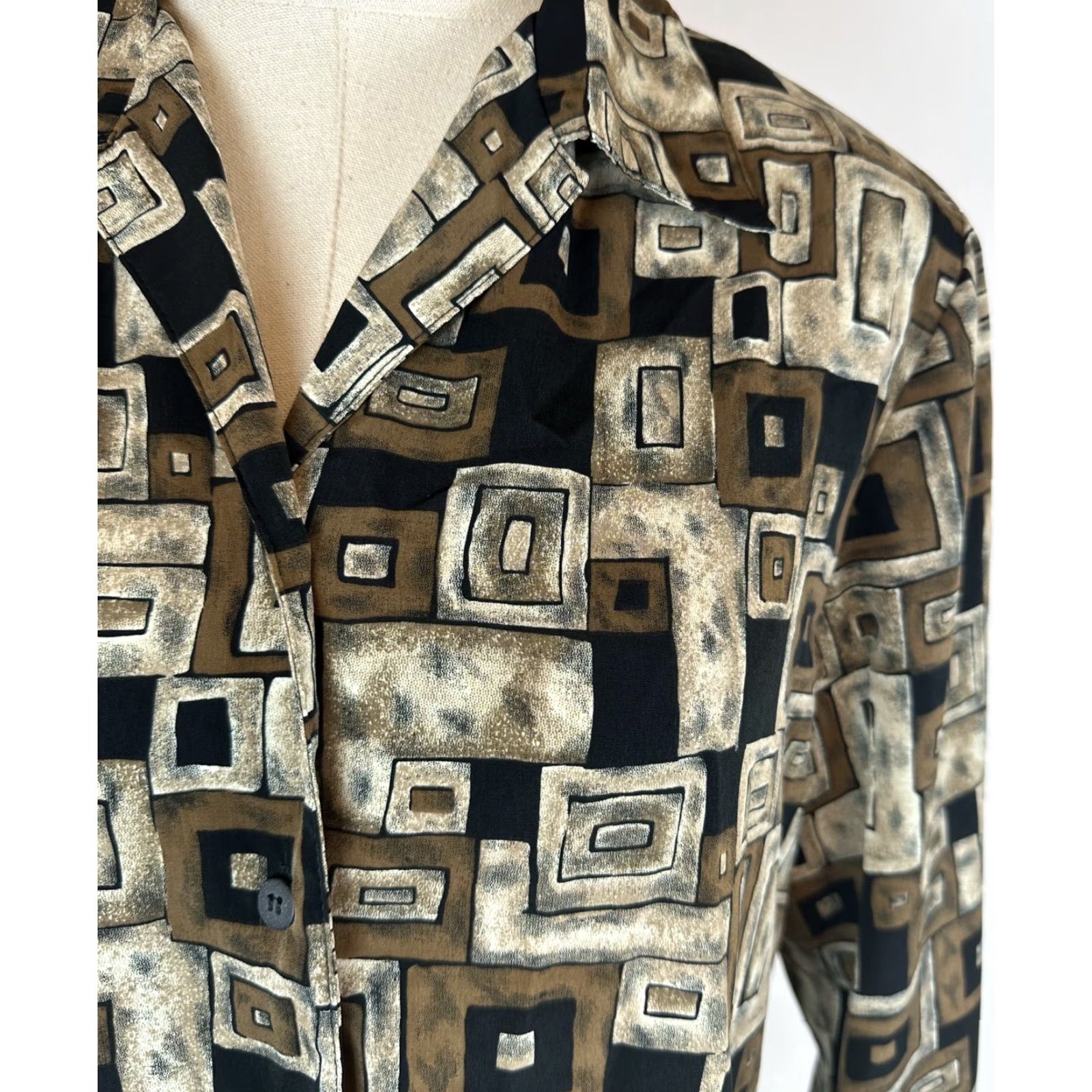 Vintage VINTAGE Notations Geometric Print Shirt Brown 90s Boxy Fit Collared Long Sleeve Blouse Women Medium Size M / US 6-8 / IT 42-44 - 3 Thumbnail