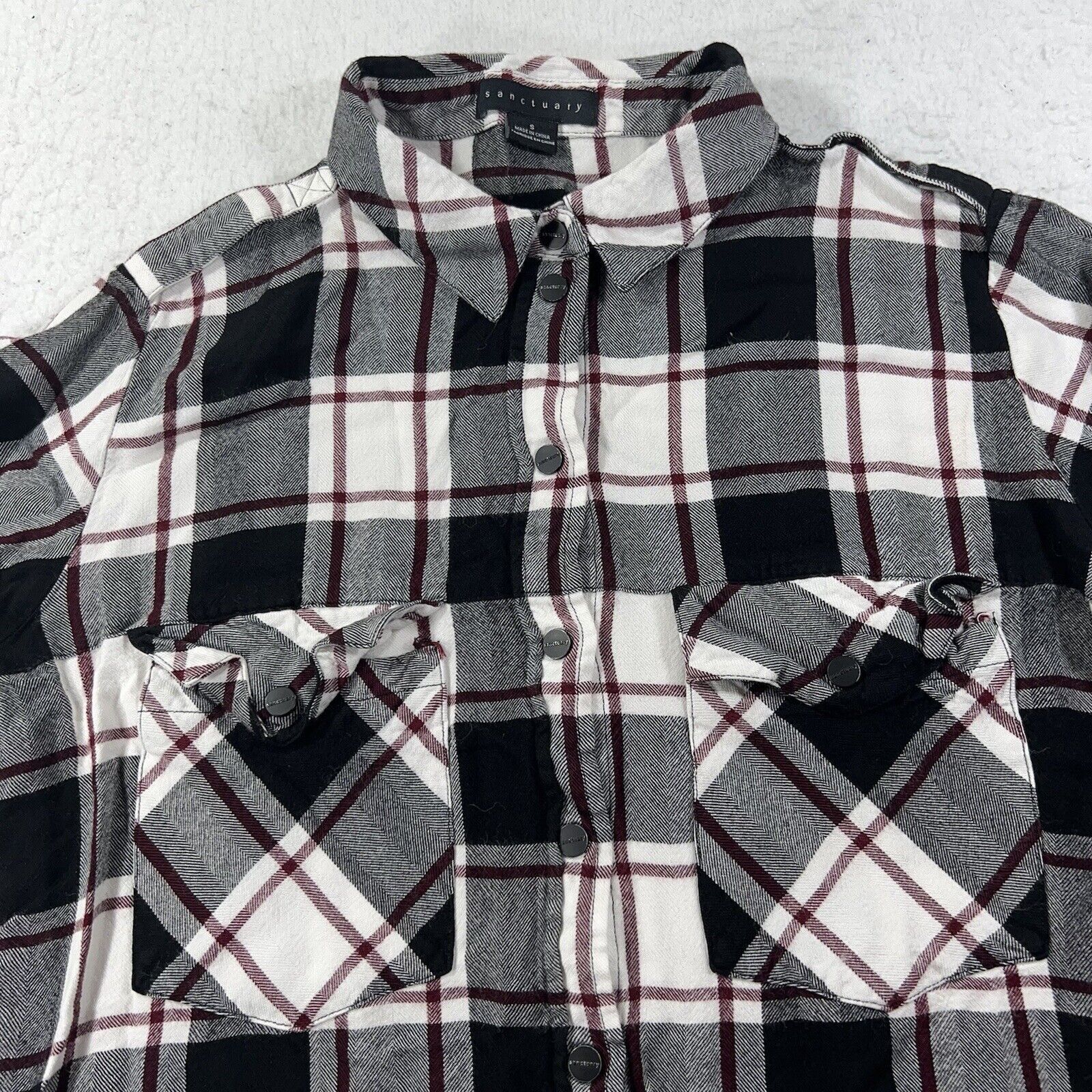 Other Sanctuary Boyfriend Style Snap Red Black Plaid Flannel Shirt Size S / US 4 / IT 40 - 2 Thumbnail