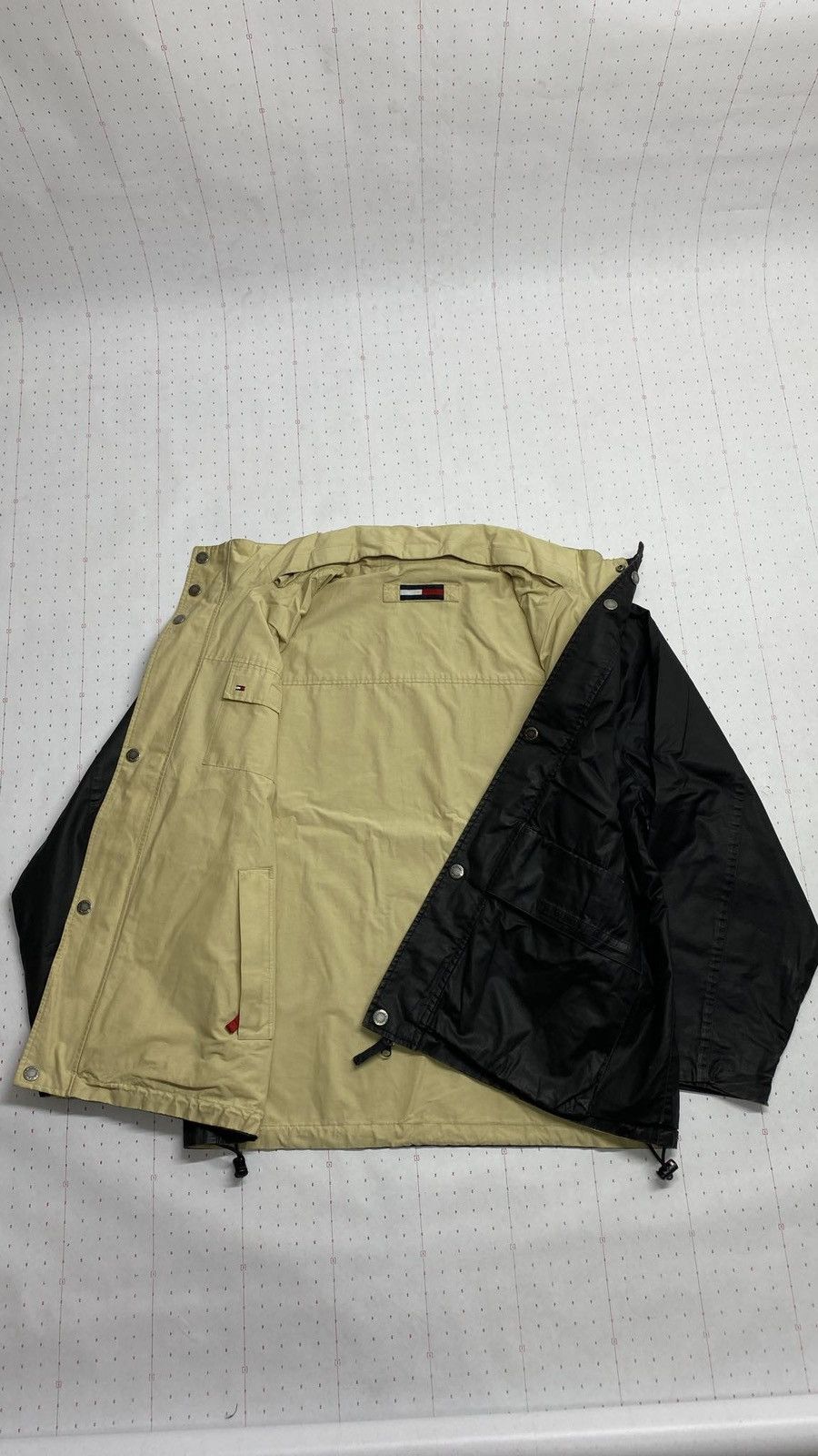 Tommy Hilfiger × Vintage ➕ vintage y2k Tommy Hilfiger reversible cargo jacket Size US XL / EU 56 / 4 - 1 Thumbnail