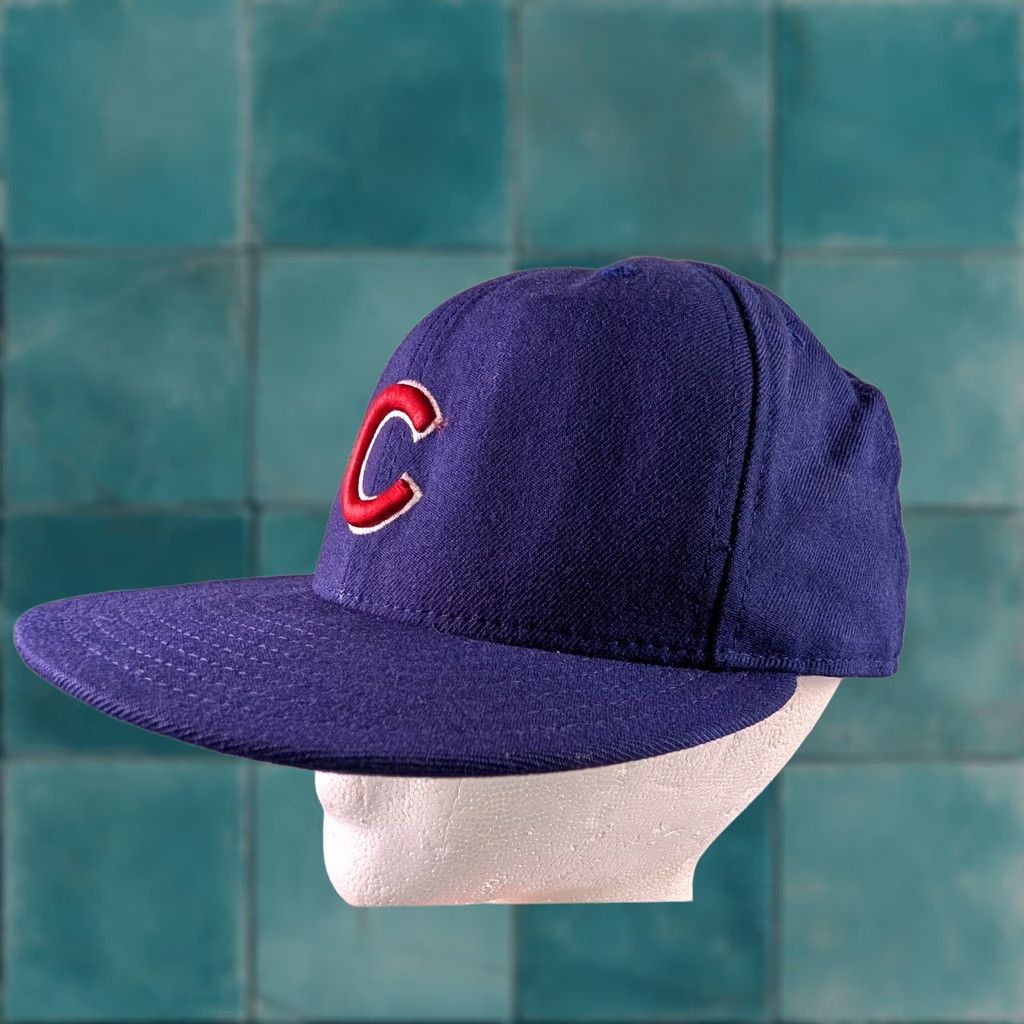 New Era VINTAGE? no. New Era 59FIFTY Chicago Cubs Fitted Hat 7 1/2 Blue MLB Authentic Made in USA Size ONE SIZE - 1 Thumbnail