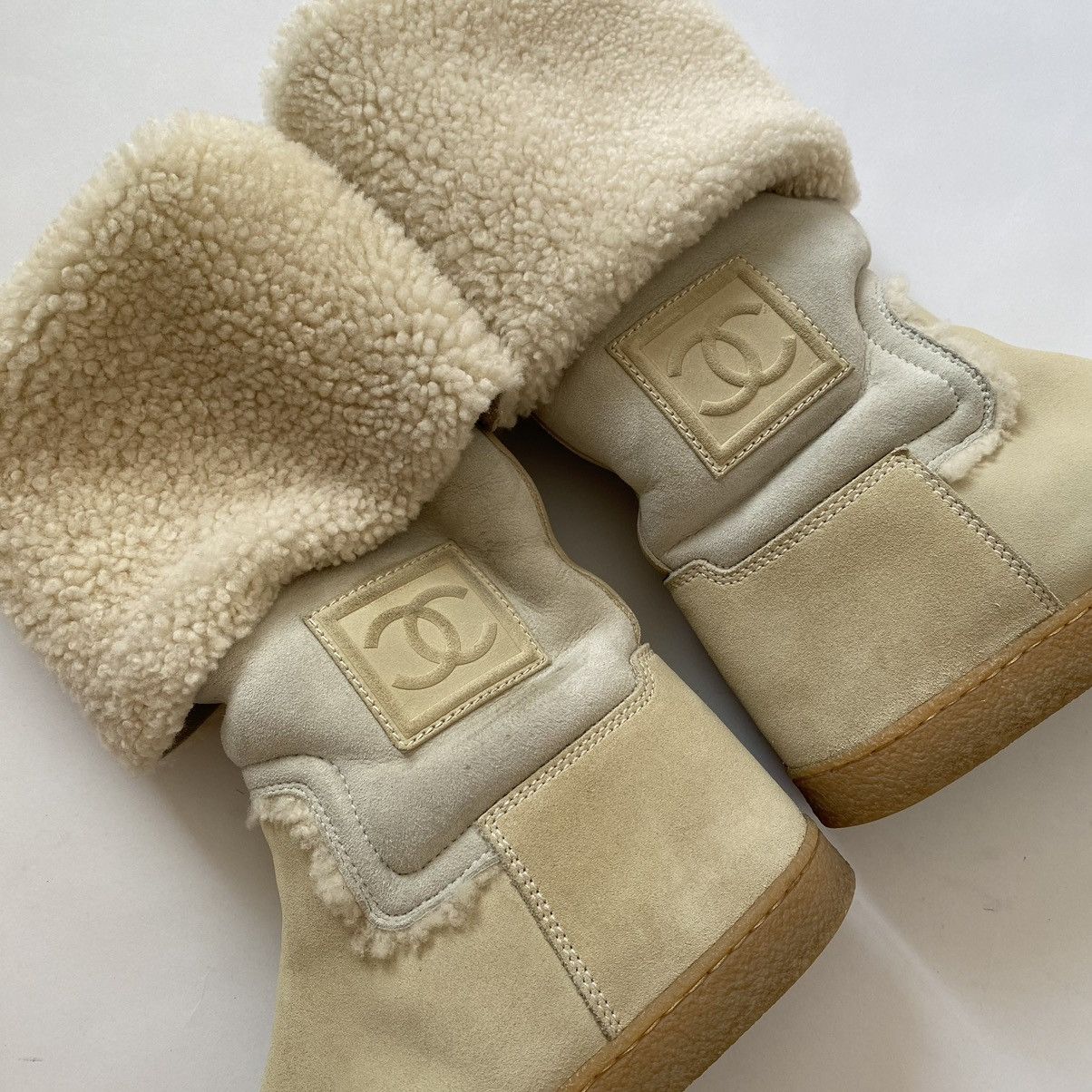 Chanel Chanel 2008 AW CC Logo Shearling Suede Calf Knee Hight Boots Size US 6 / IT 36 - 11 Thumbnail