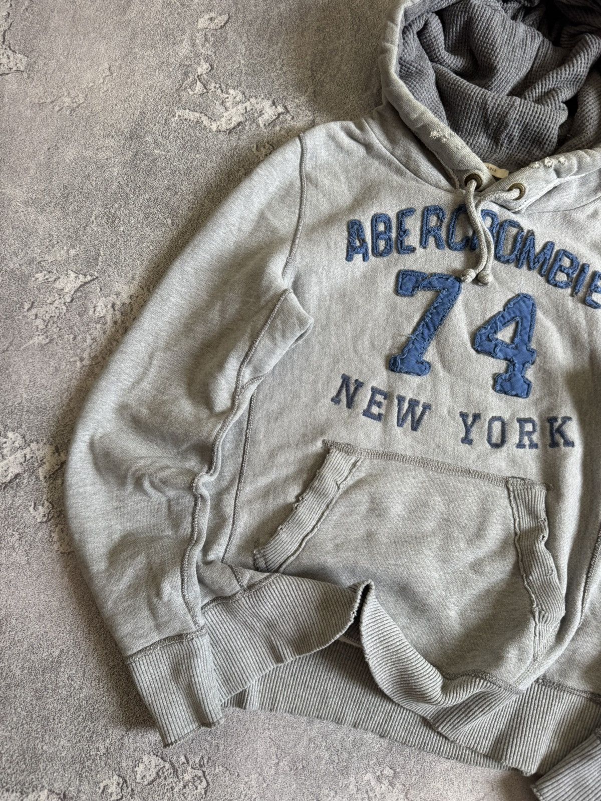 Abercrombie & Fitch Abercrombie & Fitch S big logo hoodie y2K opium sweatshirt Size US S / EU 44-46 / 1 - 2 Thumbnail
