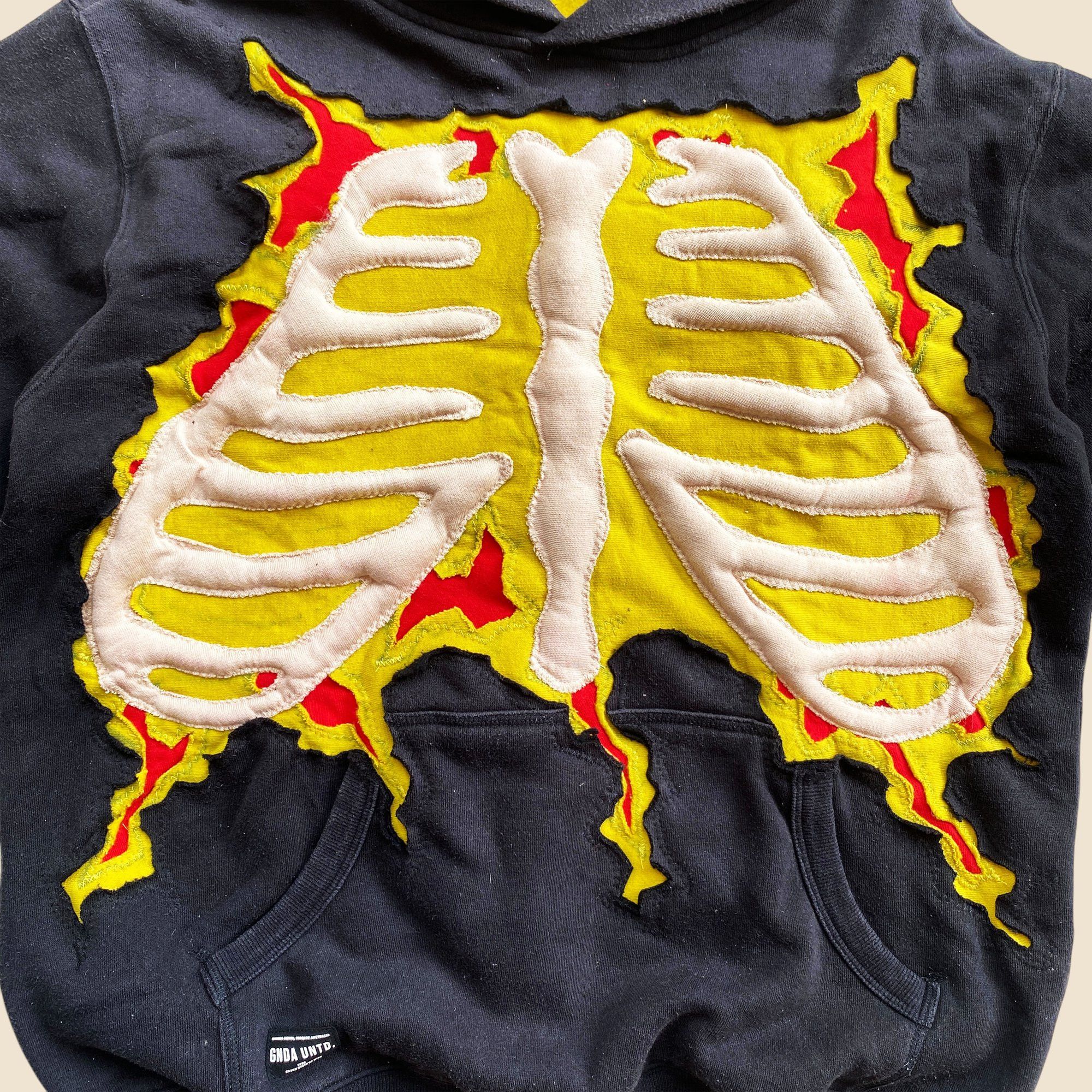 Handmade × Japanese Brand 1 OF 1 REWORKED 3D SKELETON YELLOW CRACKY HOODIE SIZE MEDIUM Size US M / EU 48-50 / 2 - 5 Thumbnail