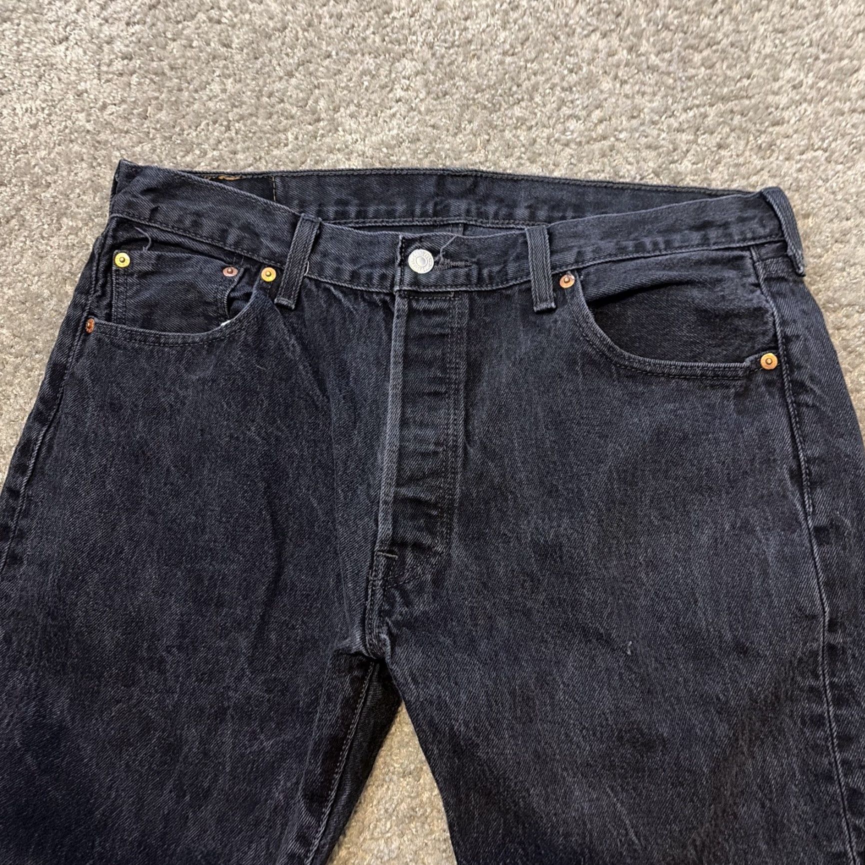 Levi's VINTAGE Levi’s 501 Button Fly Black Denim Jeans Straight Leg 36x32 Men Jeans Straight 501 Black Denim Mens Size US 36 / EU 52 - 3 Thumbnail
