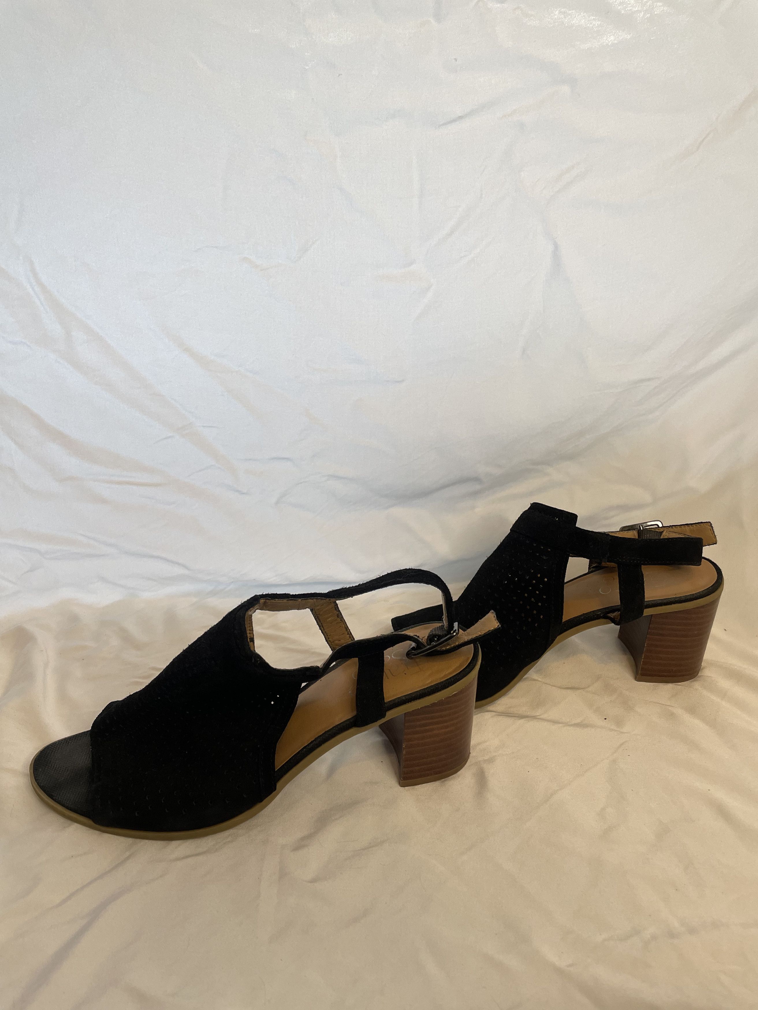 Franco Sarto Franco Sarto Heels Size US 8 / IT 38 - 4 Thumbnail