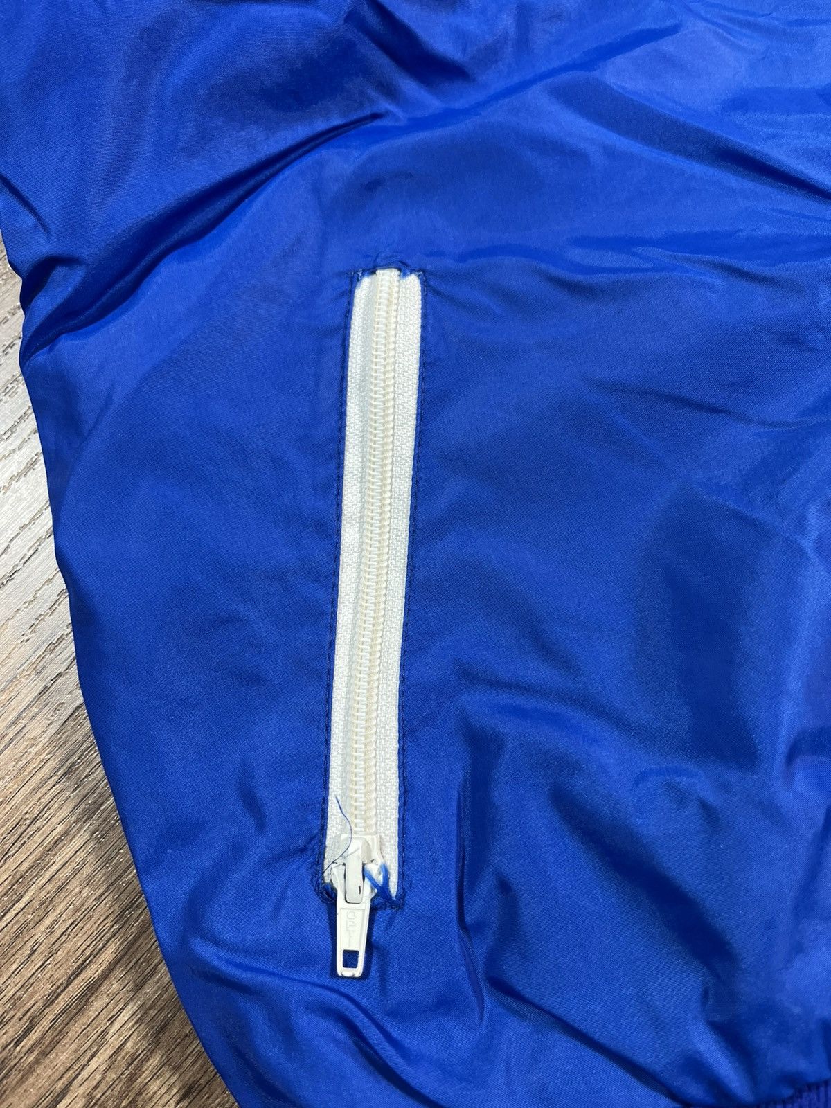 Nike Nike Vintage 80s Made On UK Very Rare Zip Jacket Size US XL / EU 56 / 4 - 12 Thumbnail