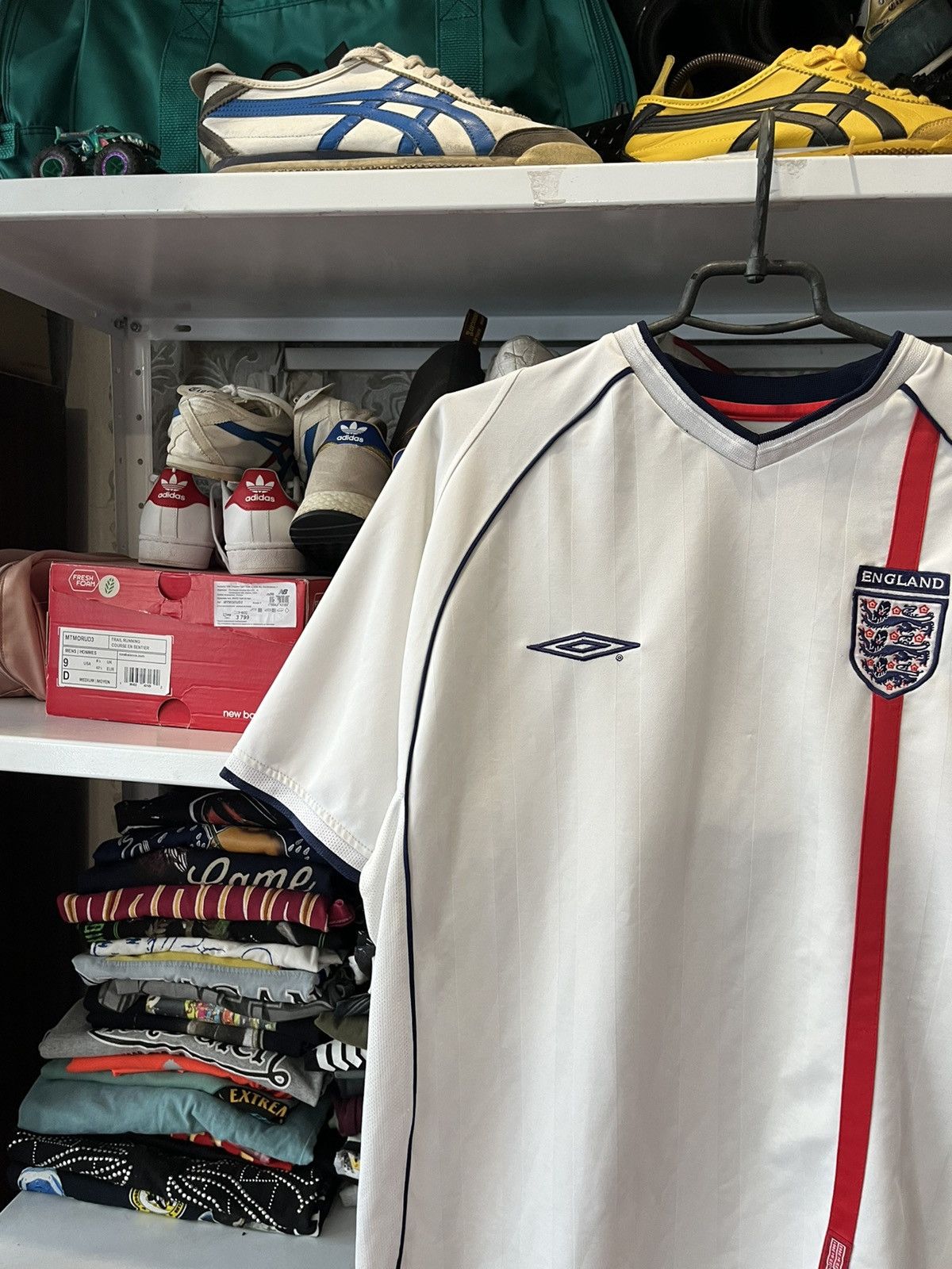 Umbro Vintage England Football Team 2001 White Home Shirt Umbro Size US XL / EU 56 / 4 - 3 Thumbnail