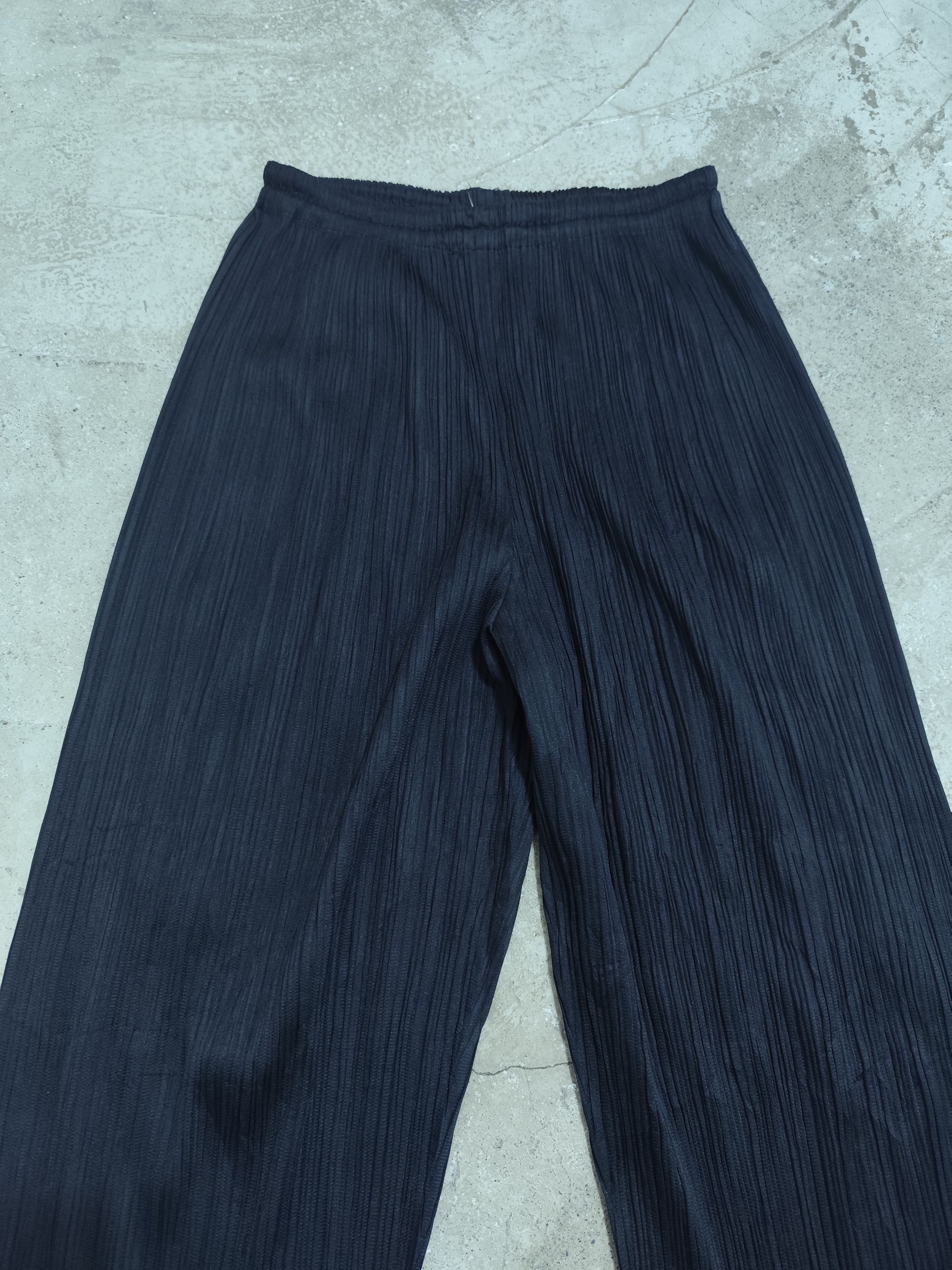 Pleats Please Issey Miyake Issey miyake main line pleated pants Size 26" / US 2 / IT 38 - 2 Thumbnail