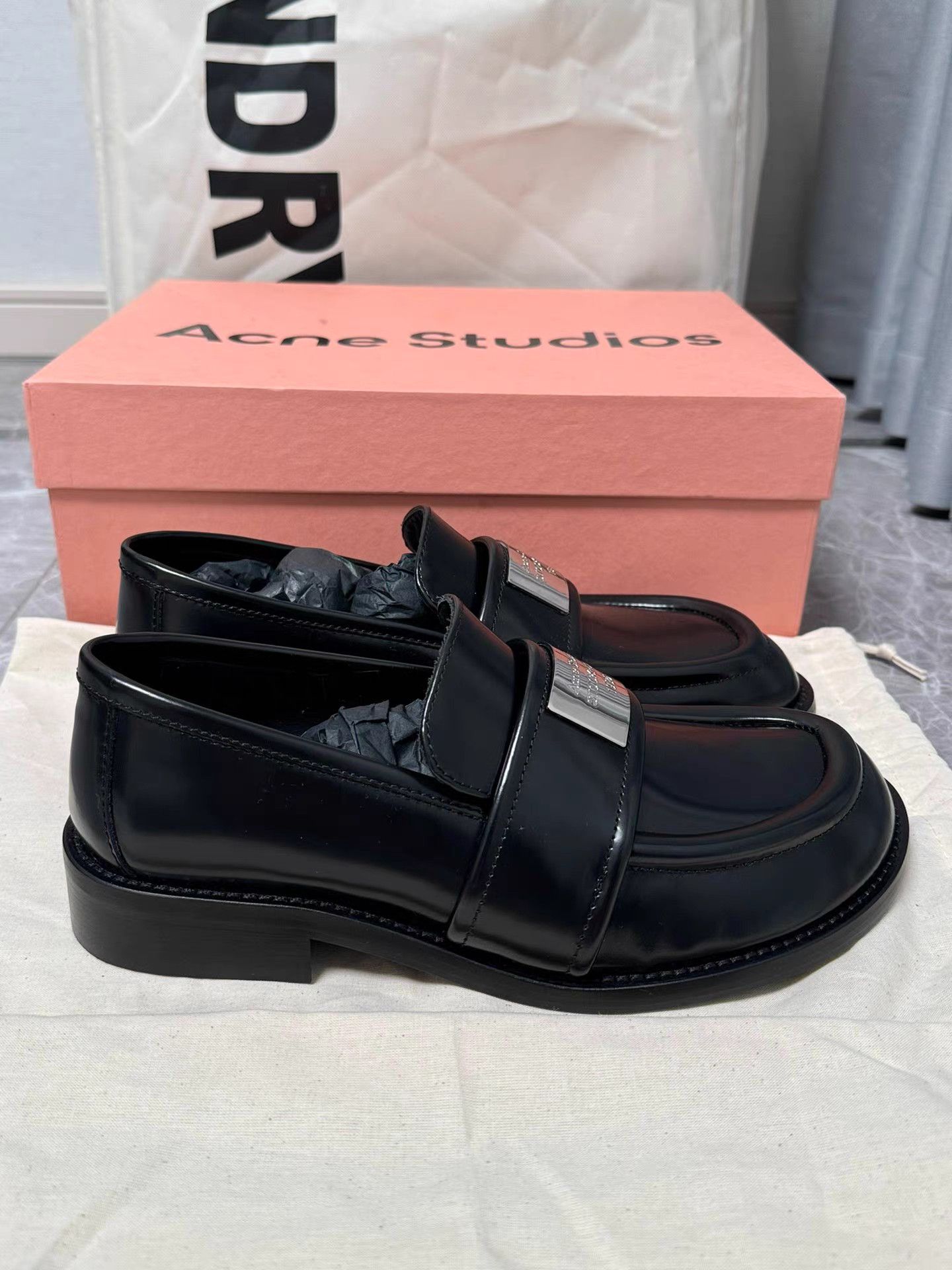 Acne Studios Acne Studios New 1996 Metal Logo Loafers K6 Size US 7 / IT 37 - 3 Thumbnail