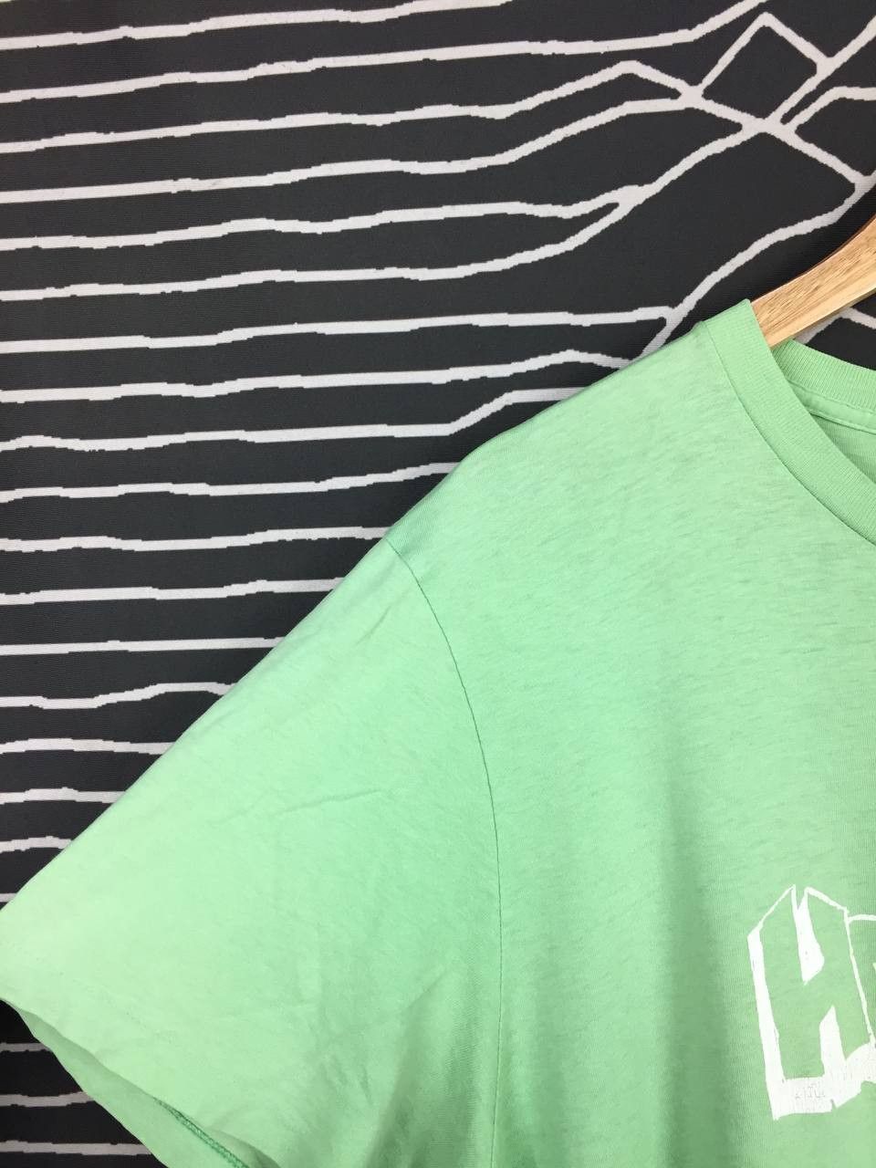 Hollister Vtg Hollister Big Logo Spell Out Tee Single Stitch Size US XL / EU 56 / 4 - 9 Thumbnail