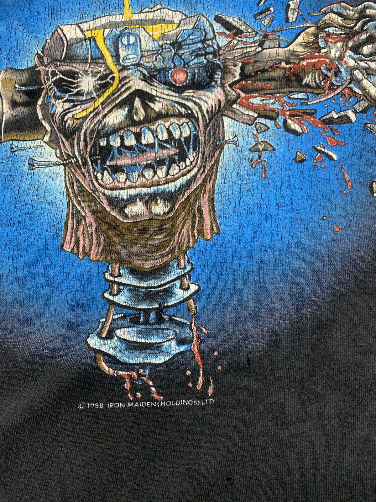 Band Tees VTG IRON MAIDEN TOUR SHIRT Size US M / EU 48-50 / 2 - 1 Thumbnail