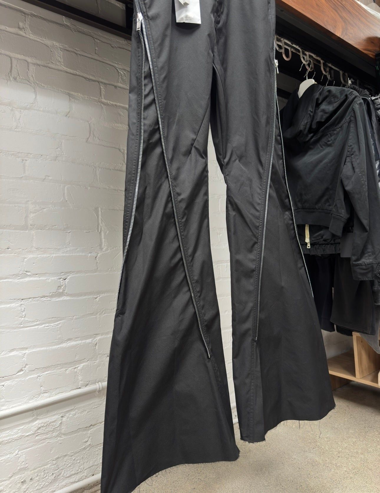 Rick Owens SS2023 Rick Owens ‘Edfu’ Banana Cut Flared Pants Size US 31 - 4 Thumbnail