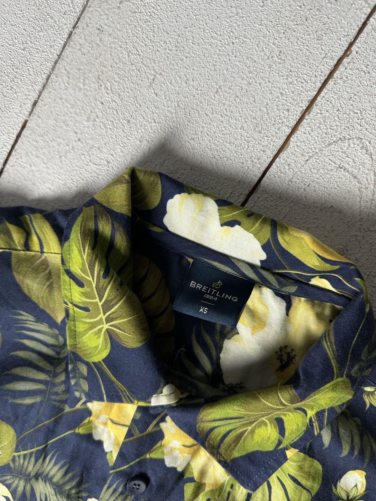 Breitling 🚨Vintage BREITLING Hawaii short sleeve button up surf shirt Size US XS / EU 42 / 0 - 6 Thumbnail
