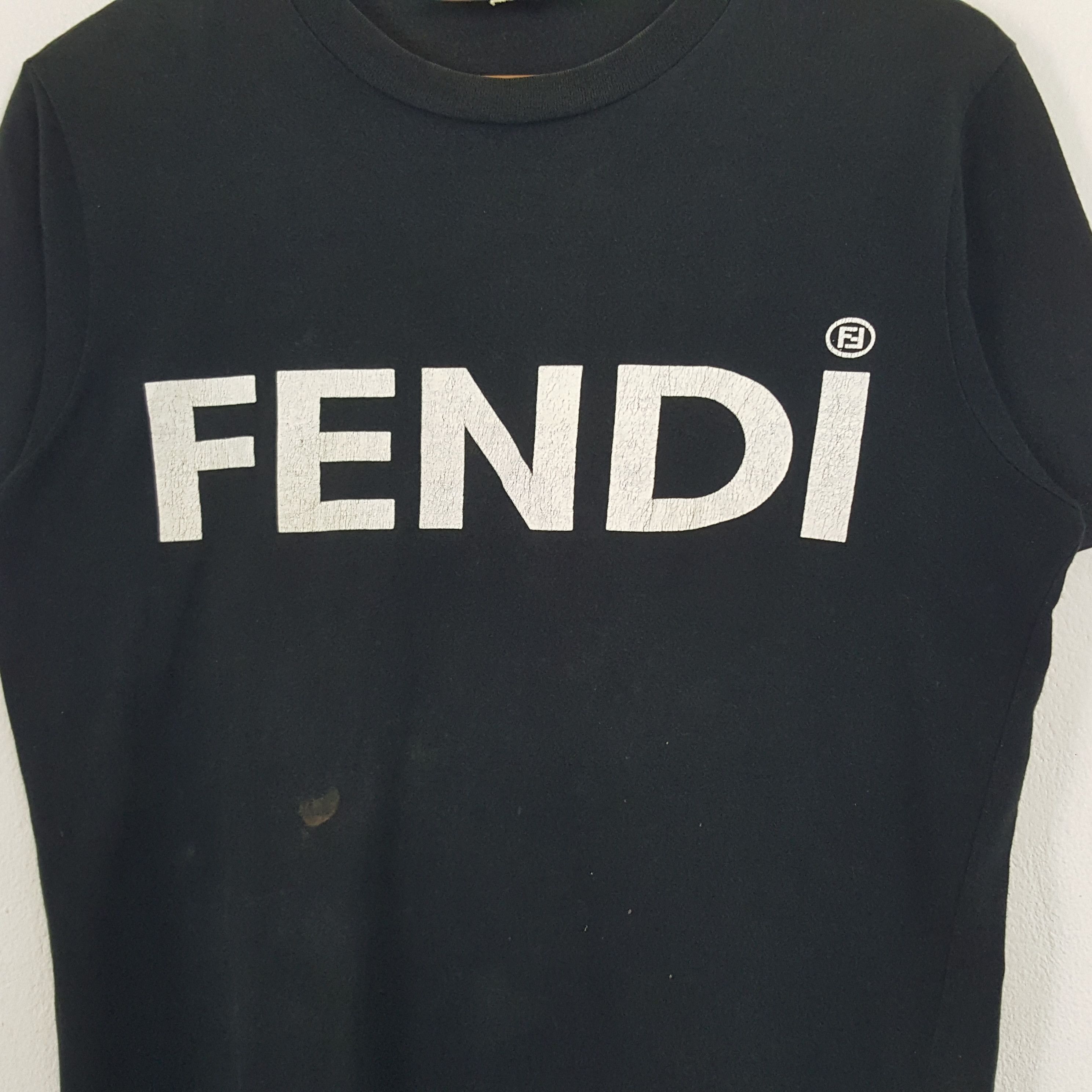 Fendi × Vintage Vintage Fendi Italian Brand Spellout Tshirt Size US M / EU 48-50 / 2 - 2 Thumbnail