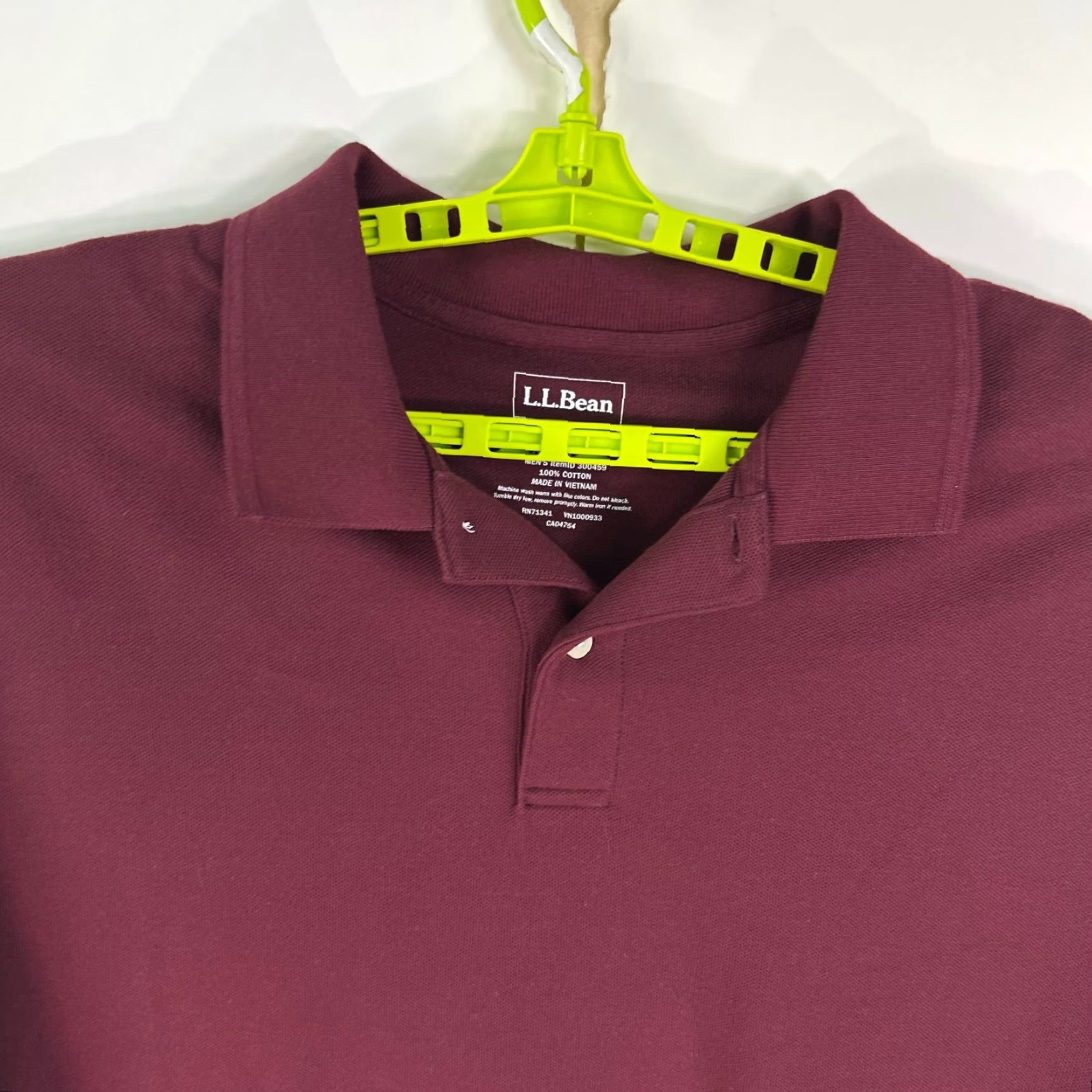 Vintage LL Bean Mens Long Sleeve Henley Shirt T-Shirt XXL Maroon Regular Fit 2XL Cotton Knit Button Vintage-Style Outdoor Classic 90s? Size US XXL / EU 58 / 5 - 2 Thumbnail