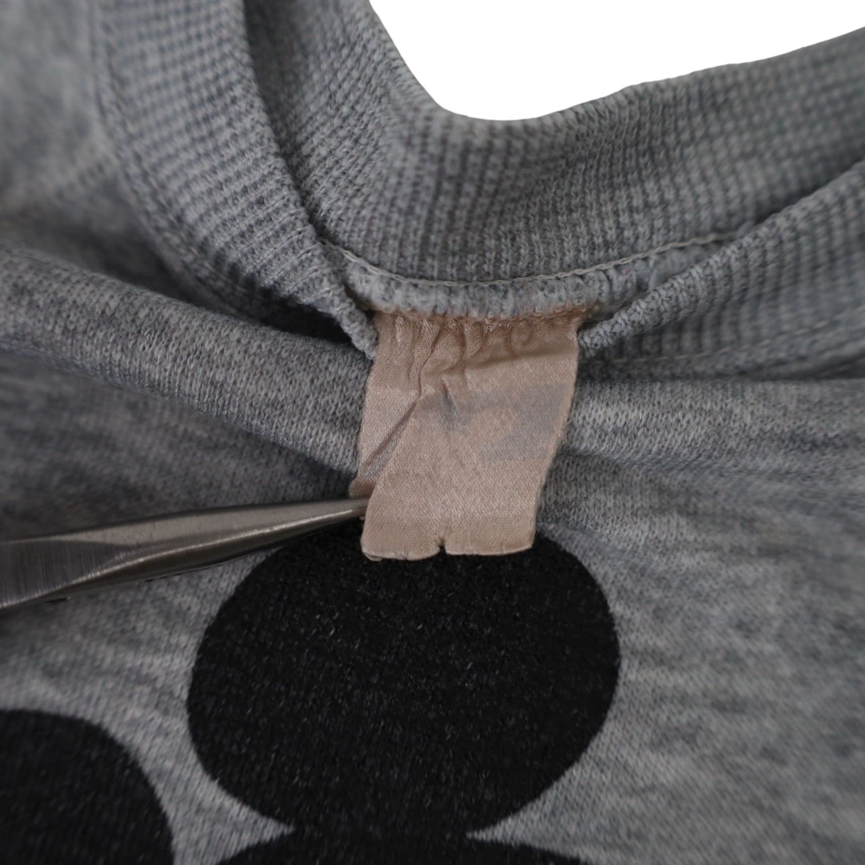 Disney VINTAGE Disney Mickey Mouse Graphic Sweatshirt Mens Medium Gray Heather Pullover Sweatshirt Size US M / EU 48-50 / 2 - 6 Thumbnail