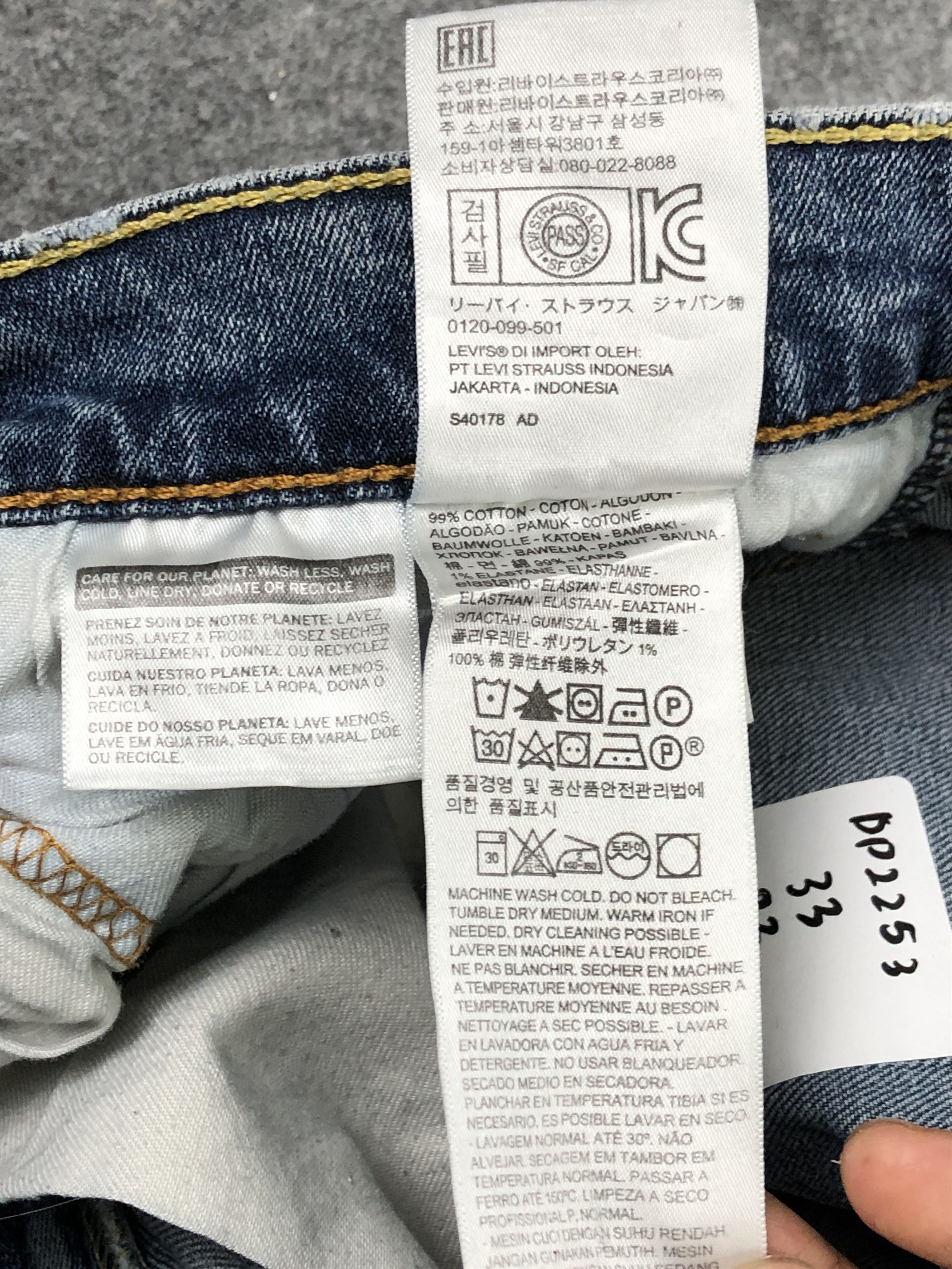 Levi's Vintage Levi's 527 Dirty Distressed Flare Jeans DP2253 Size US 33 - 15 Thumbnail