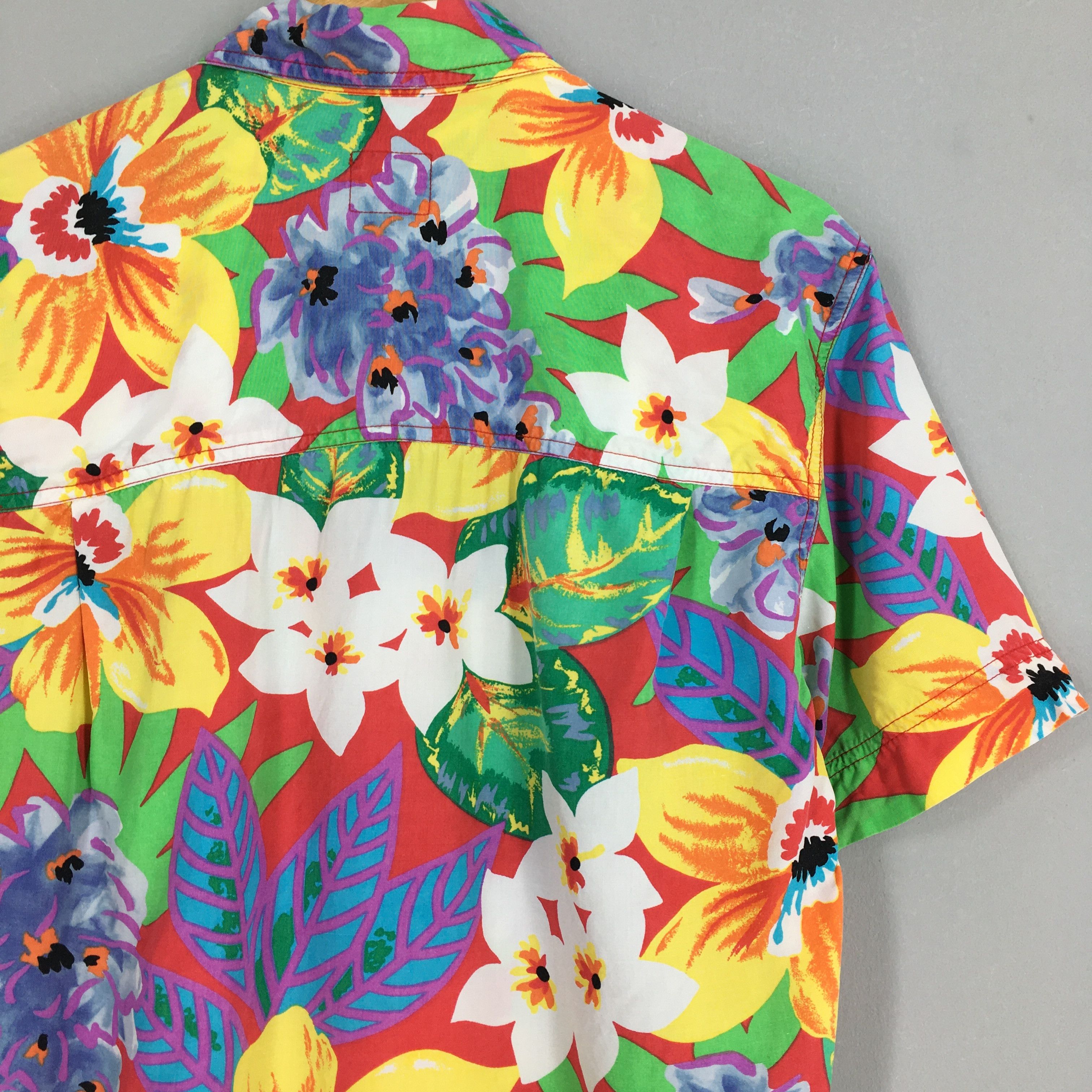 Vintage Vintage Lizwear Floral Hawaiian Island Beach Shirt Small Size US S / EU 44-46 / 1 - 7 Thumbnail