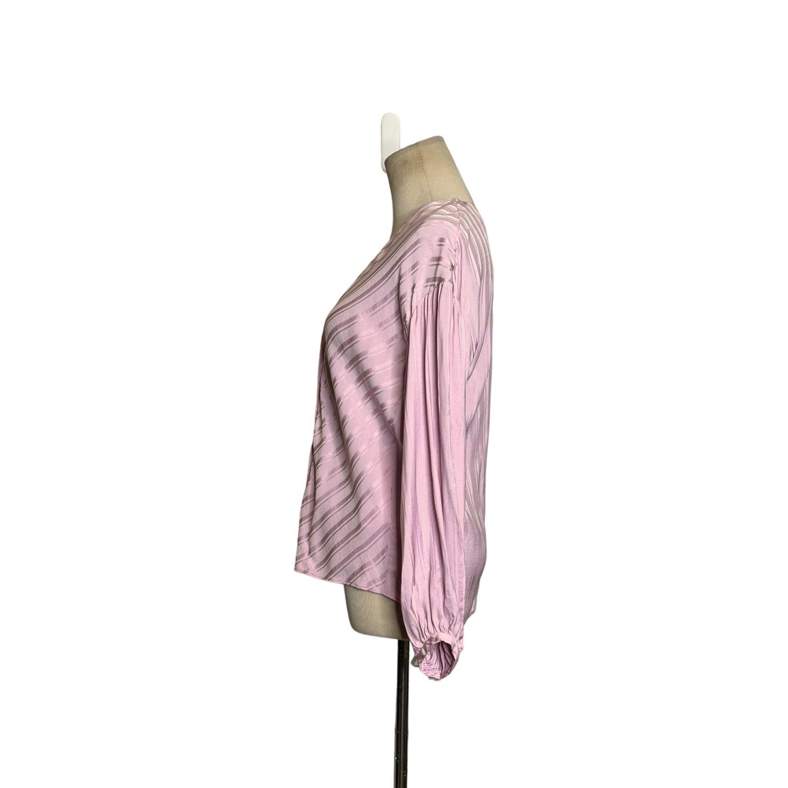 Joie Joie Pink Cadmar Satin Button Long Sleeves Blouse size XXS Size XXS / US 00 / IT 34 - 8 Thumbnail