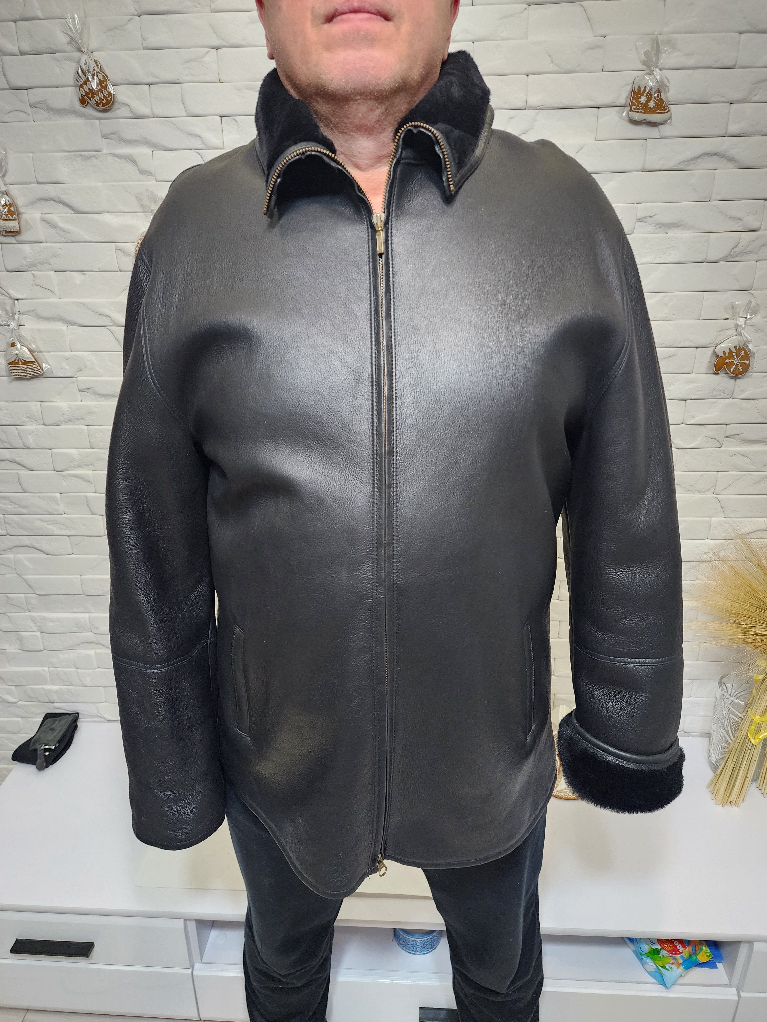 Furla Men's Black Sheepskin Coat: Genuine Fur, Zipper Closure Size US L / EU 52-54 / 3 - 1 Thumbnail
