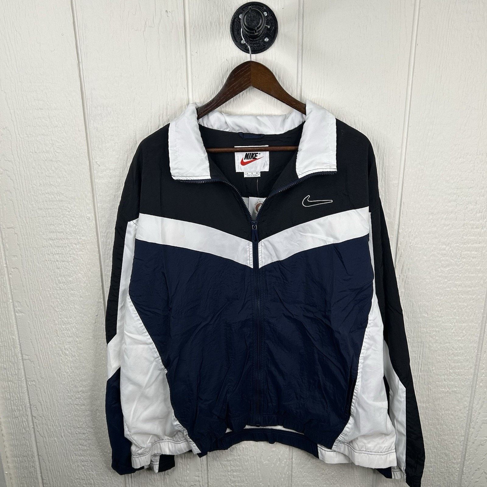 Nike 90’s Nike Full Zip Windbreaker Black White Navy Size XL Size US XL / EU 56 / 4 - 1 Thumbnail