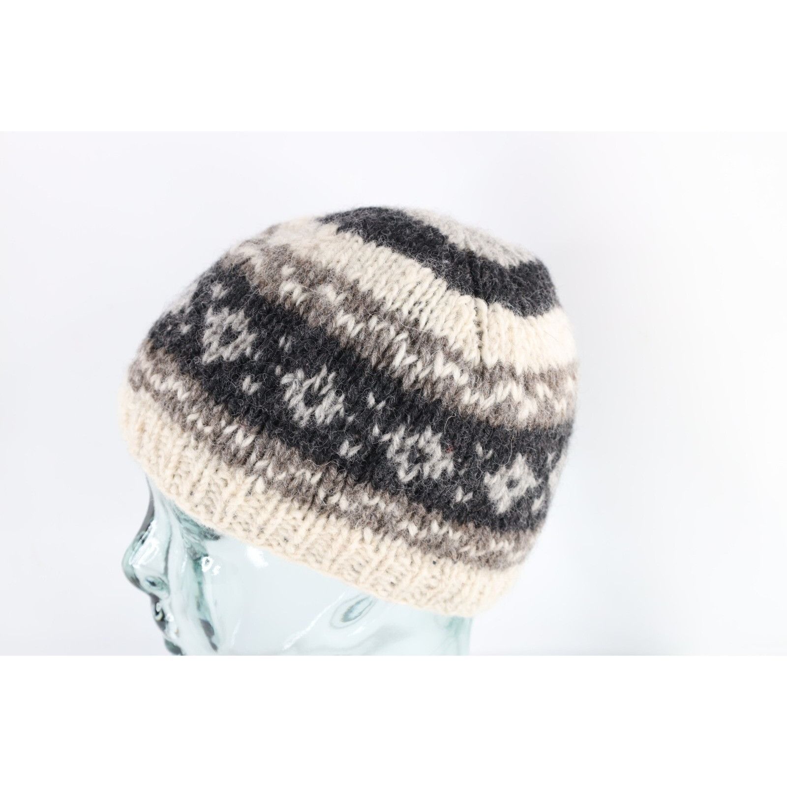 Vintage Vintage 90s Streetwear Fair Isle Wool Knit Winter Beanie Size ONE SIZE - 2 Thumbnail