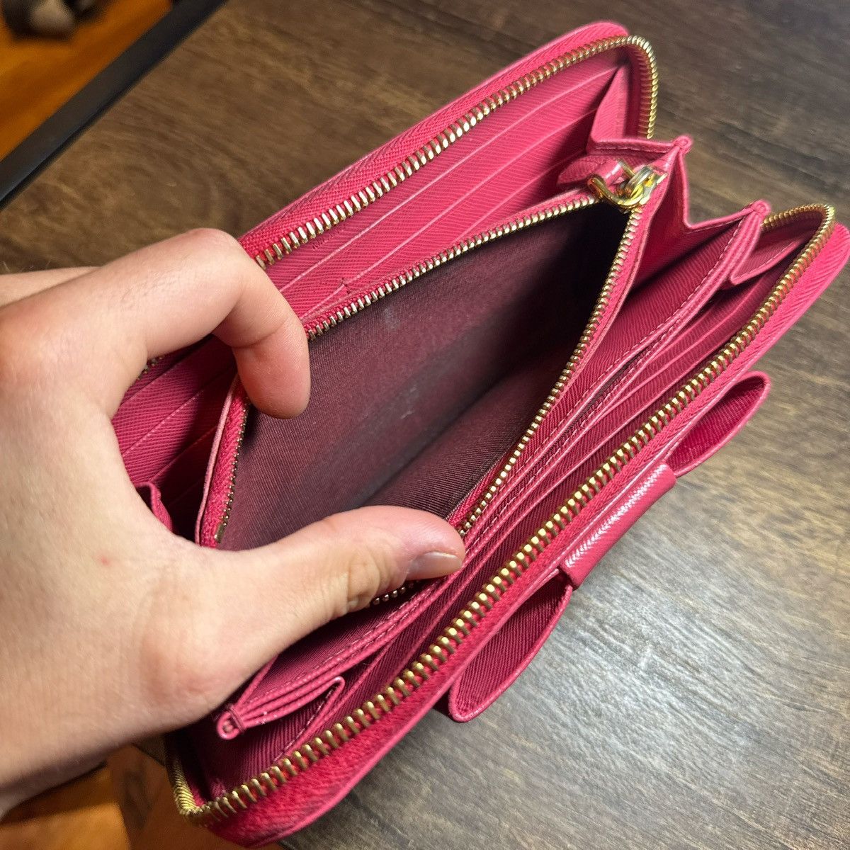 Prada Prada pink wallet 🎀 Size ONE SIZE - 3 Thumbnail