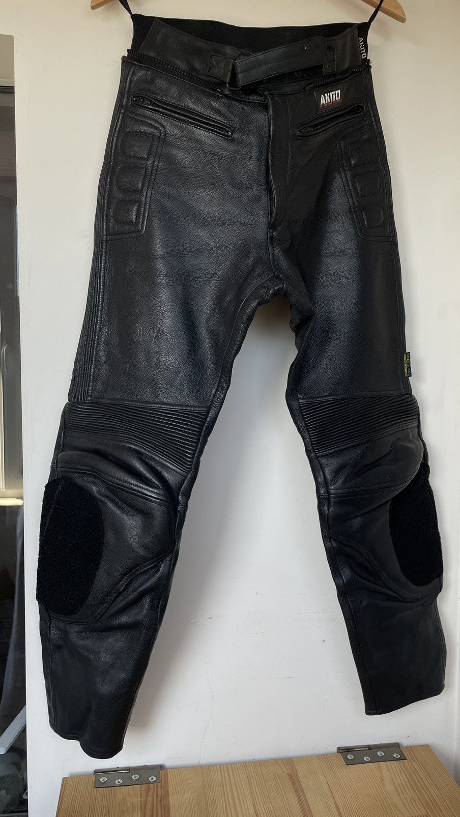 Other Akito Leather Motorcycle Pants - Size 34 Excellent Condition Size US 34 / EU 50 - 1 Thumbnail