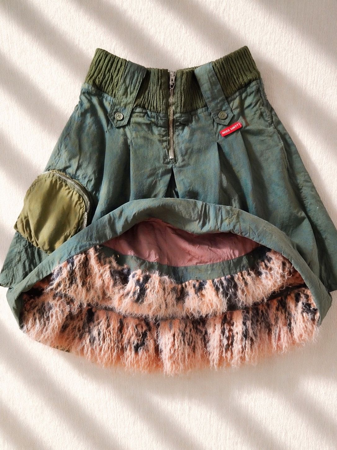 Miss Sixty RARE Vintage MISS SIXTY Y2K Detachable Faux Fur Skirt Size 24" / US 00 / IT 34 - 4 Thumbnail