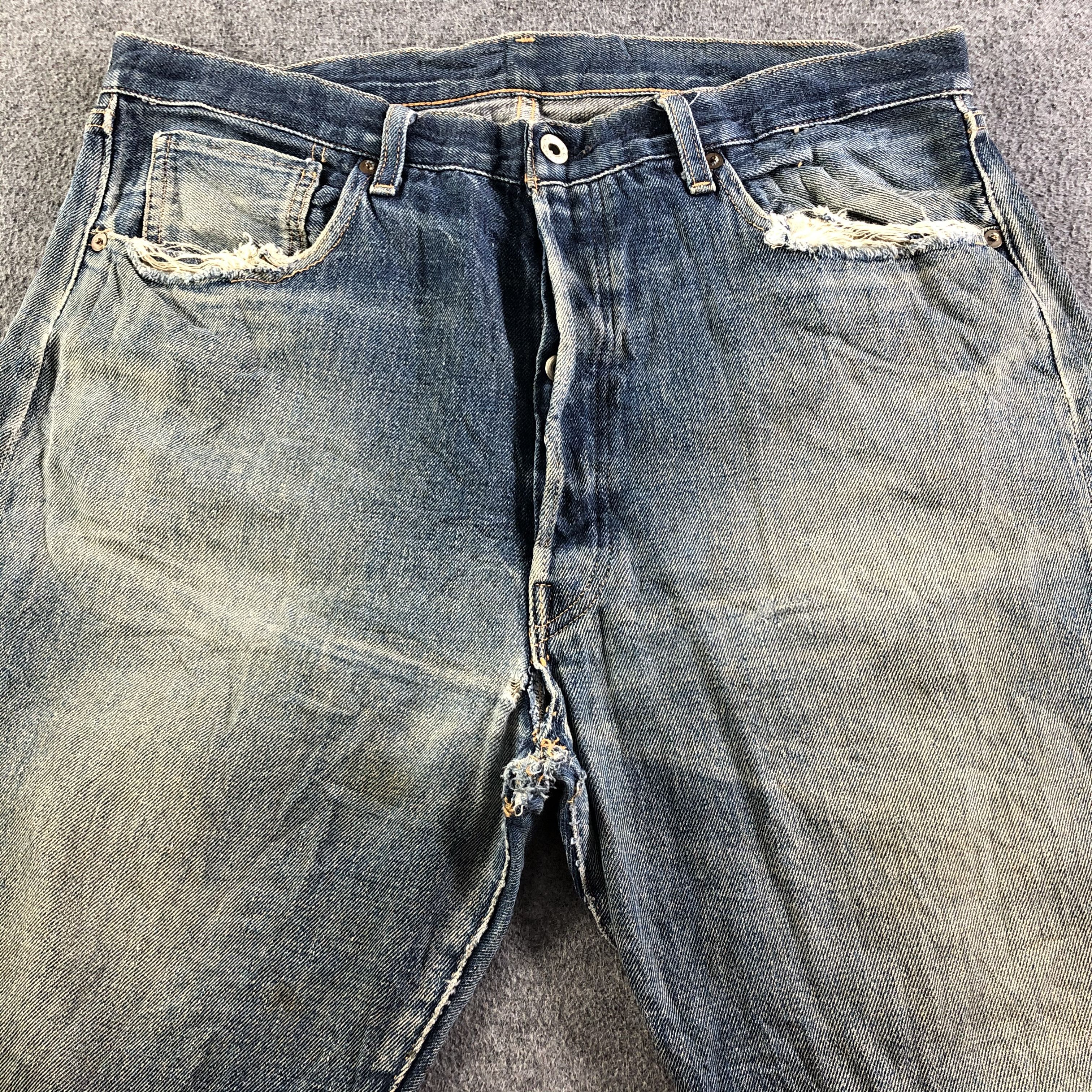 Vintage Blue Wash Levis 501 Jeans-J3732