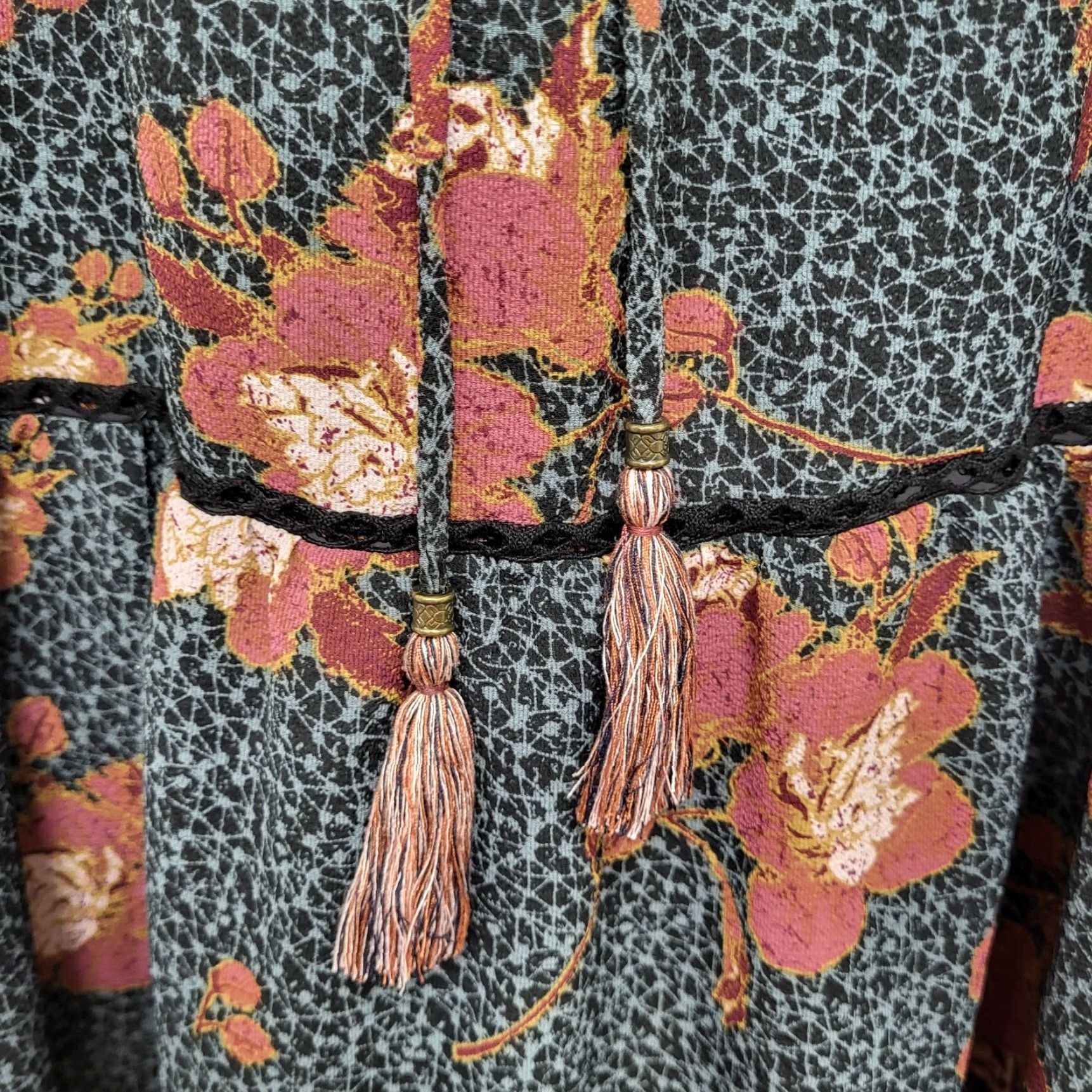 Vintage Knox Rose Shirt Women’s XXL Liberty Floral Black Pheasant Boho Tassel Witchy Top Size XXL / US 16-18 / IT 52-54 - 7 Thumbnail